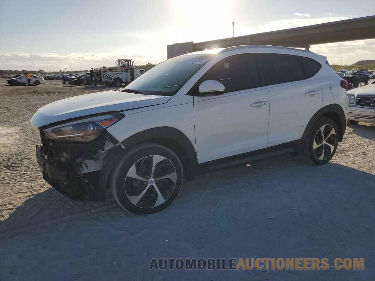 KM8J33A28GU022131 HYUNDAI TUCSON 2016