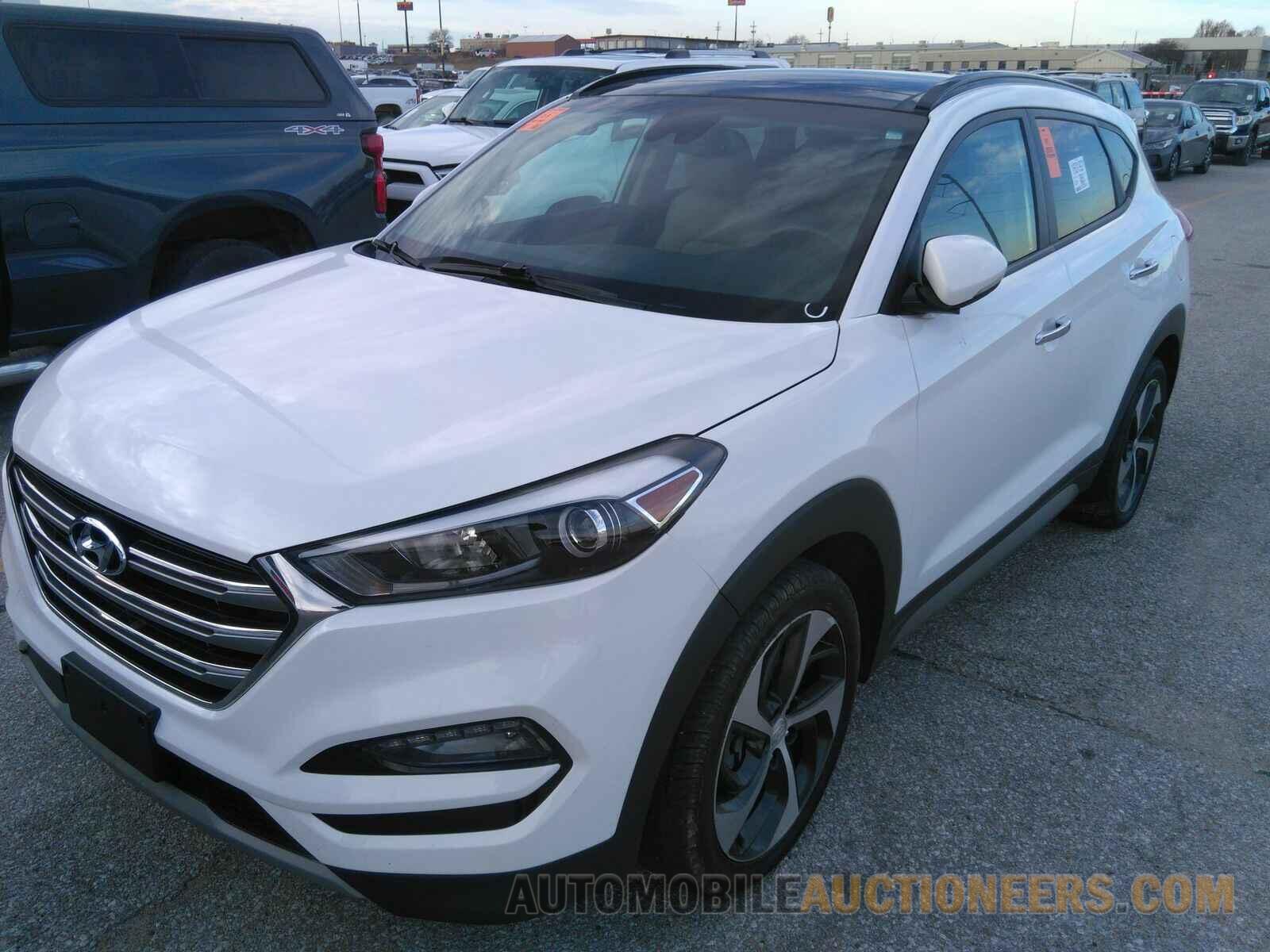 KM8J33A28HU290307 Hyundai Tucson 2017