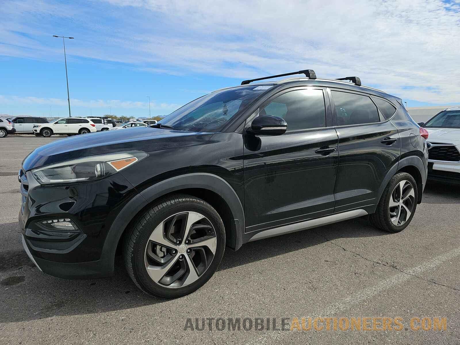 KM8J33A28HU340381 Hyundai Tucson 2017