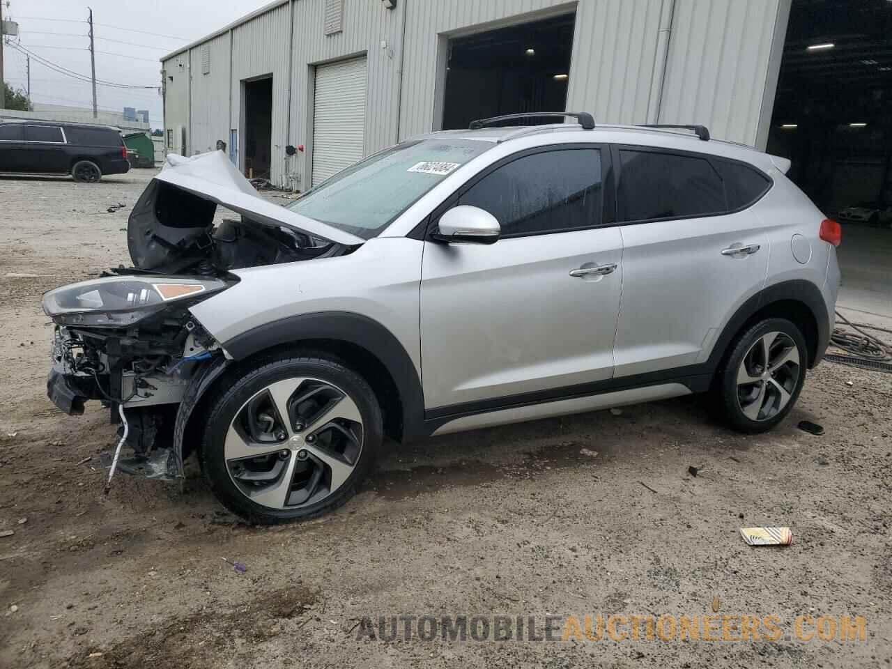 KM8J33A28HU388480 HYUNDAI TUCSON 2017