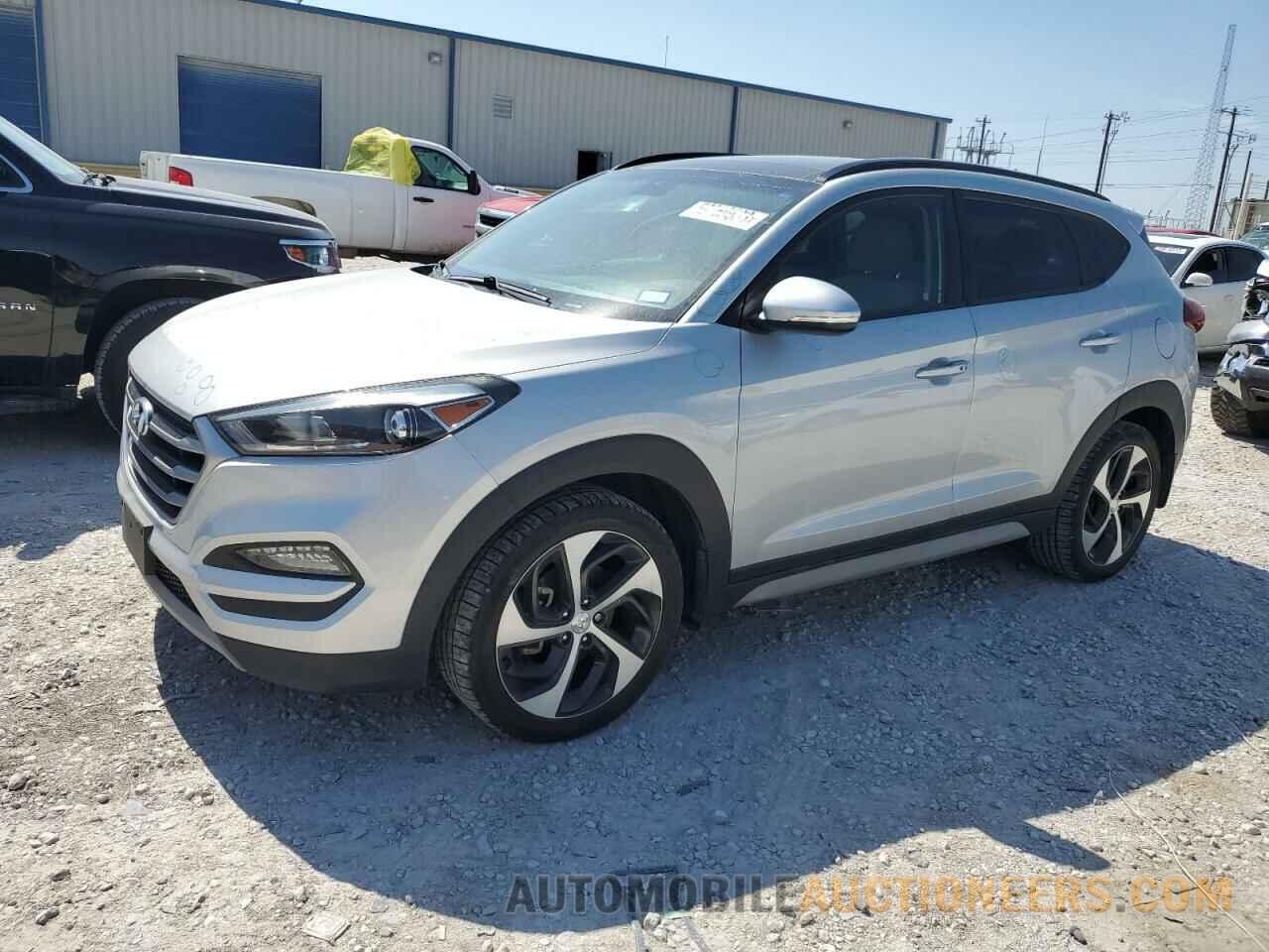 KM8J33A28JU639794 HYUNDAI TUCSON 2018