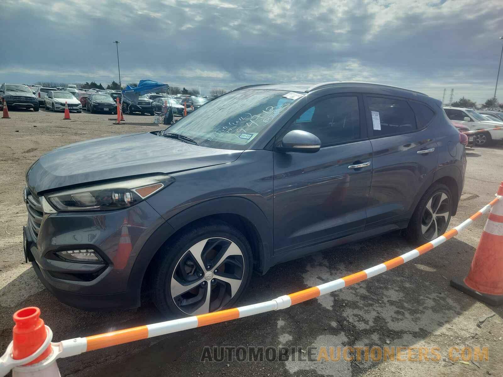 KM8J33A2XGU194712 Hyundai Tucson 2016