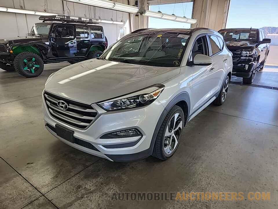 KM8J33A2XHU567393 Hyundai Tucson 2017