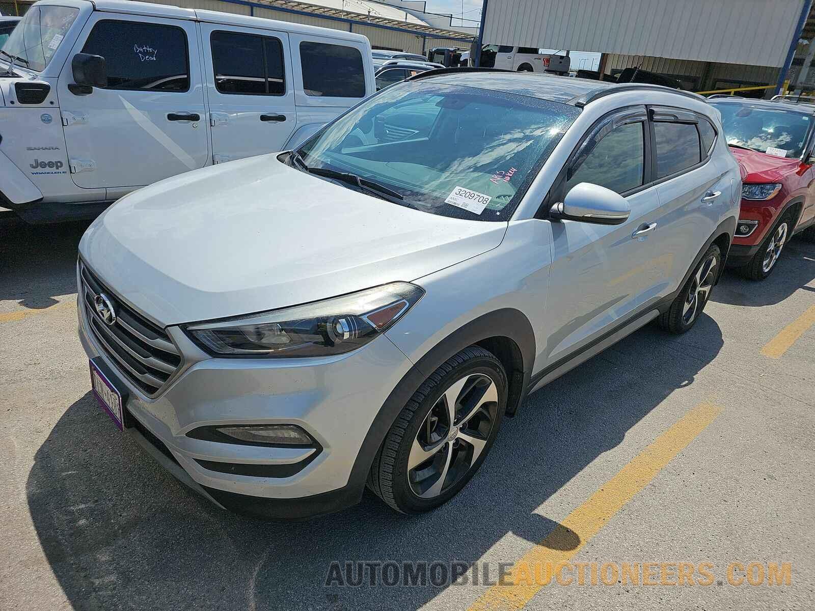 KM8J33A2XHU579561 Hyundai Tucson 2017