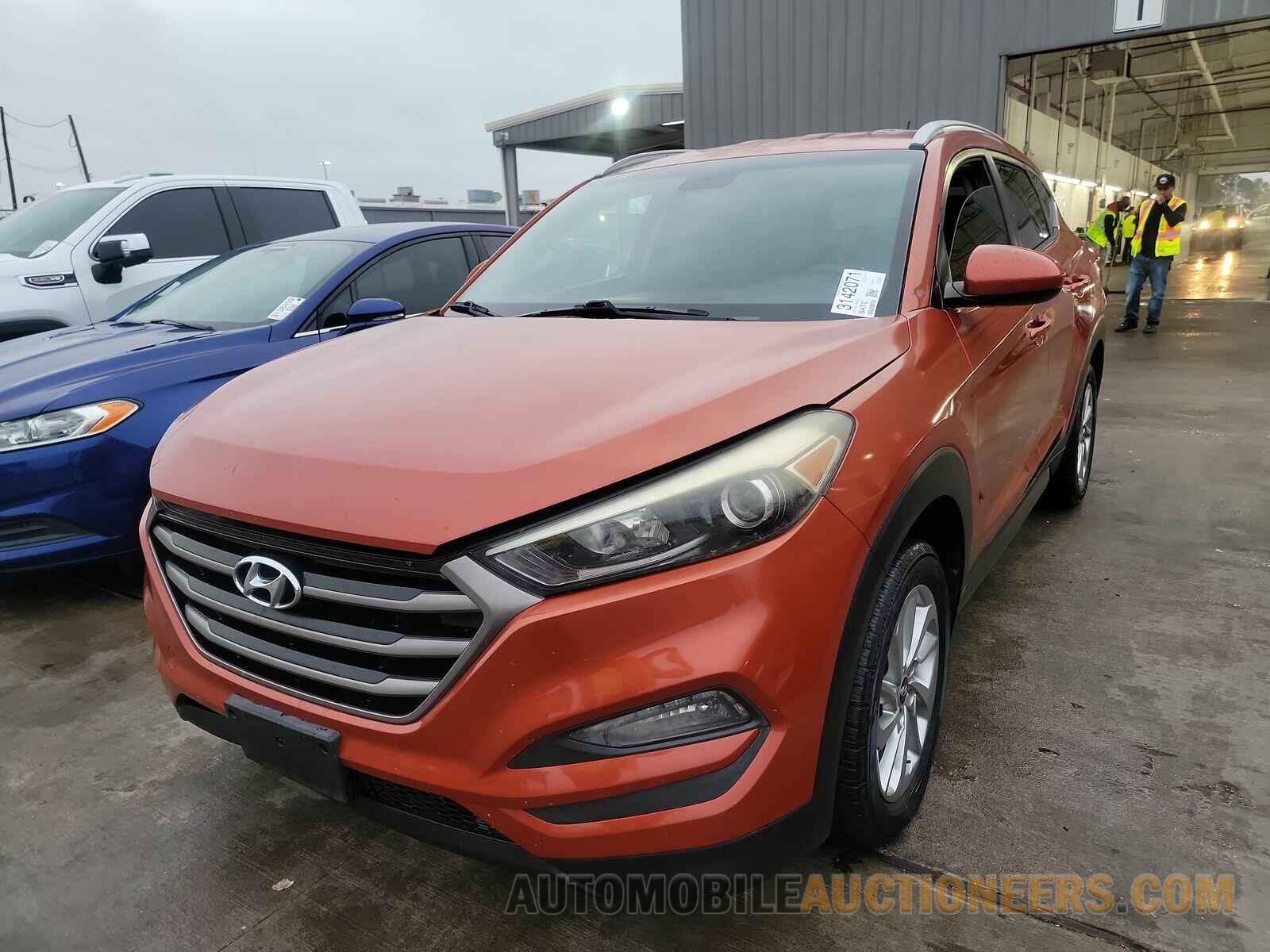 KM8J33A40GU186619 Hyundai Tucson 2016