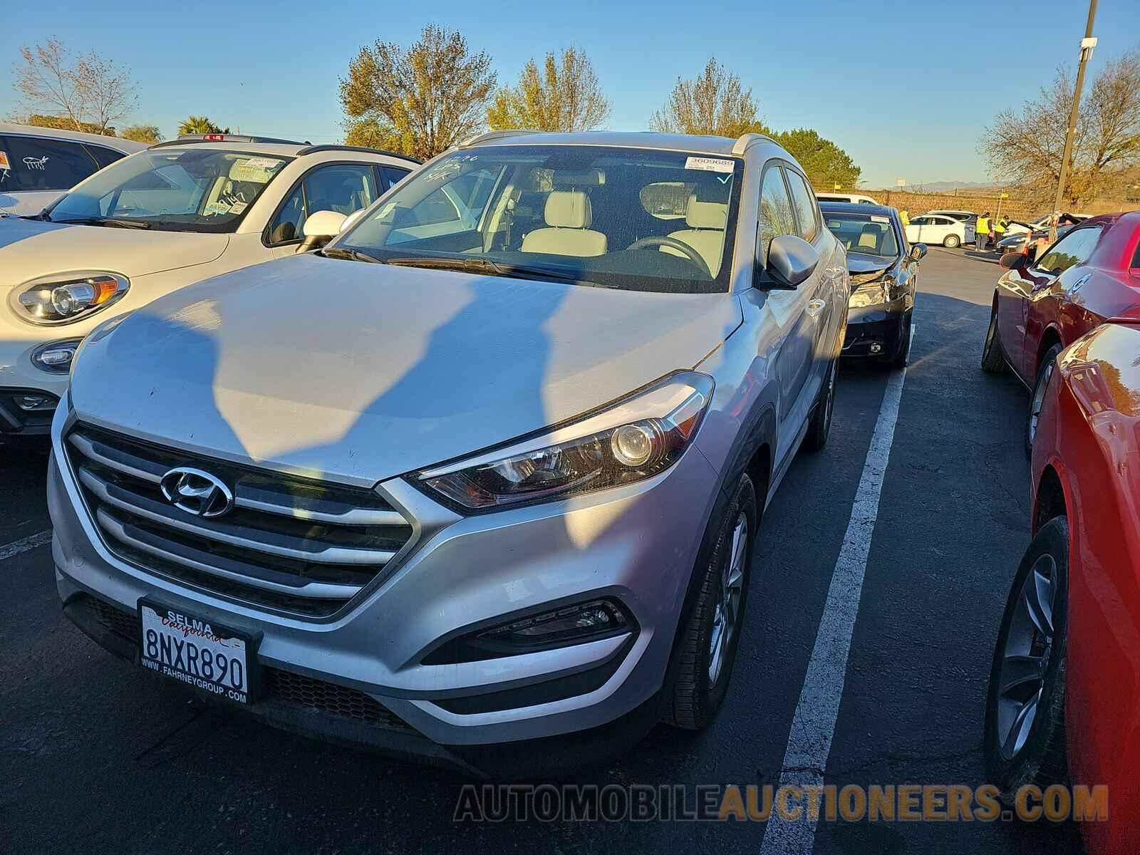 KM8J33A41JU690586 Hyundai Tucson 2018