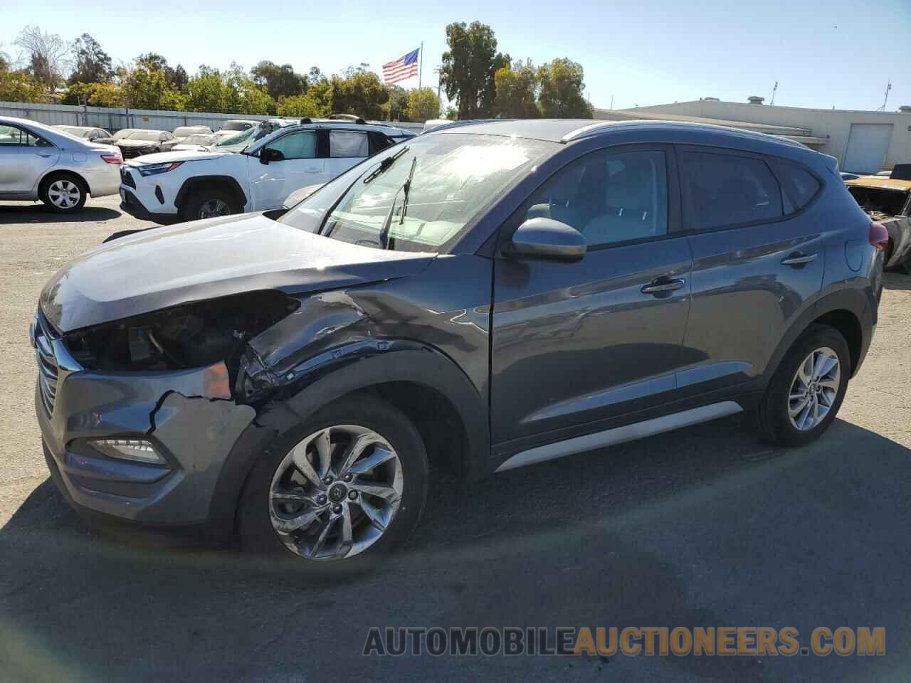 KM8J33A41JU790736 HYUNDAI TUCSON 2018