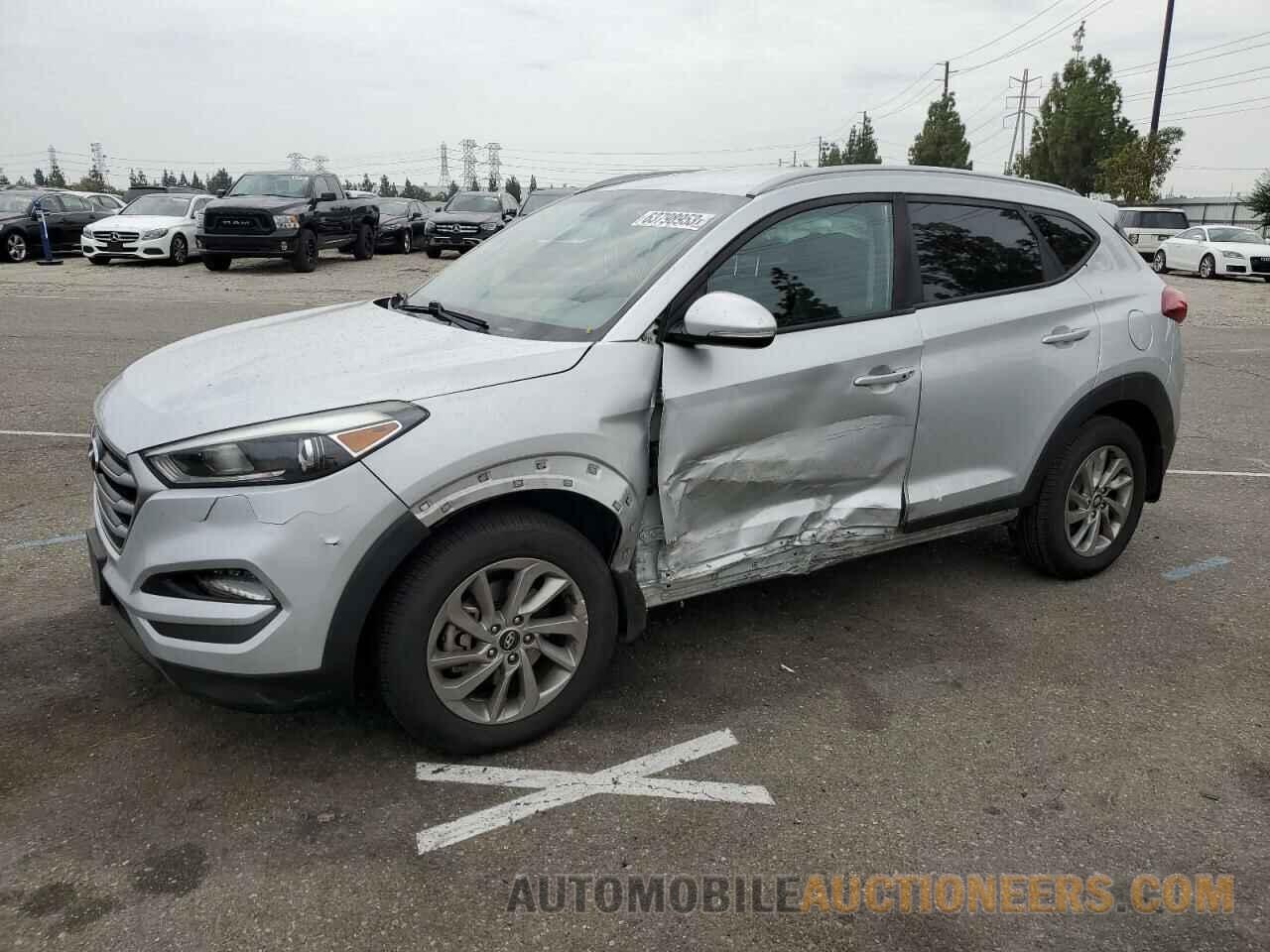 KM8J33A42JU779857 HYUNDAI TUCSON 2018