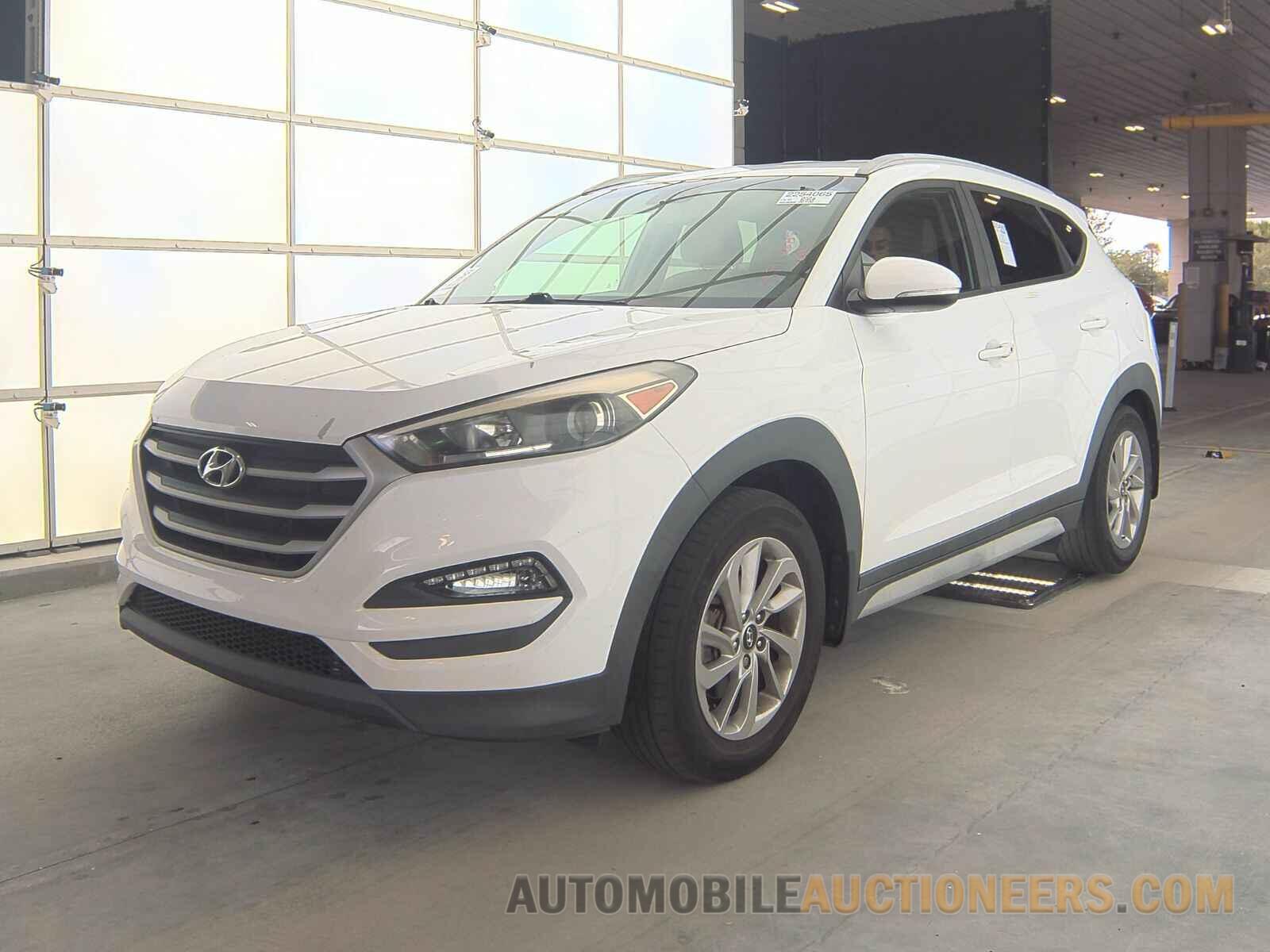 KM8J33A43JU631796 Hyundai Tucson 2018