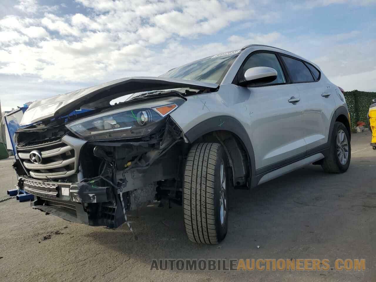 KM8J33A43JU710918 HYUNDAI TUCSON 2018