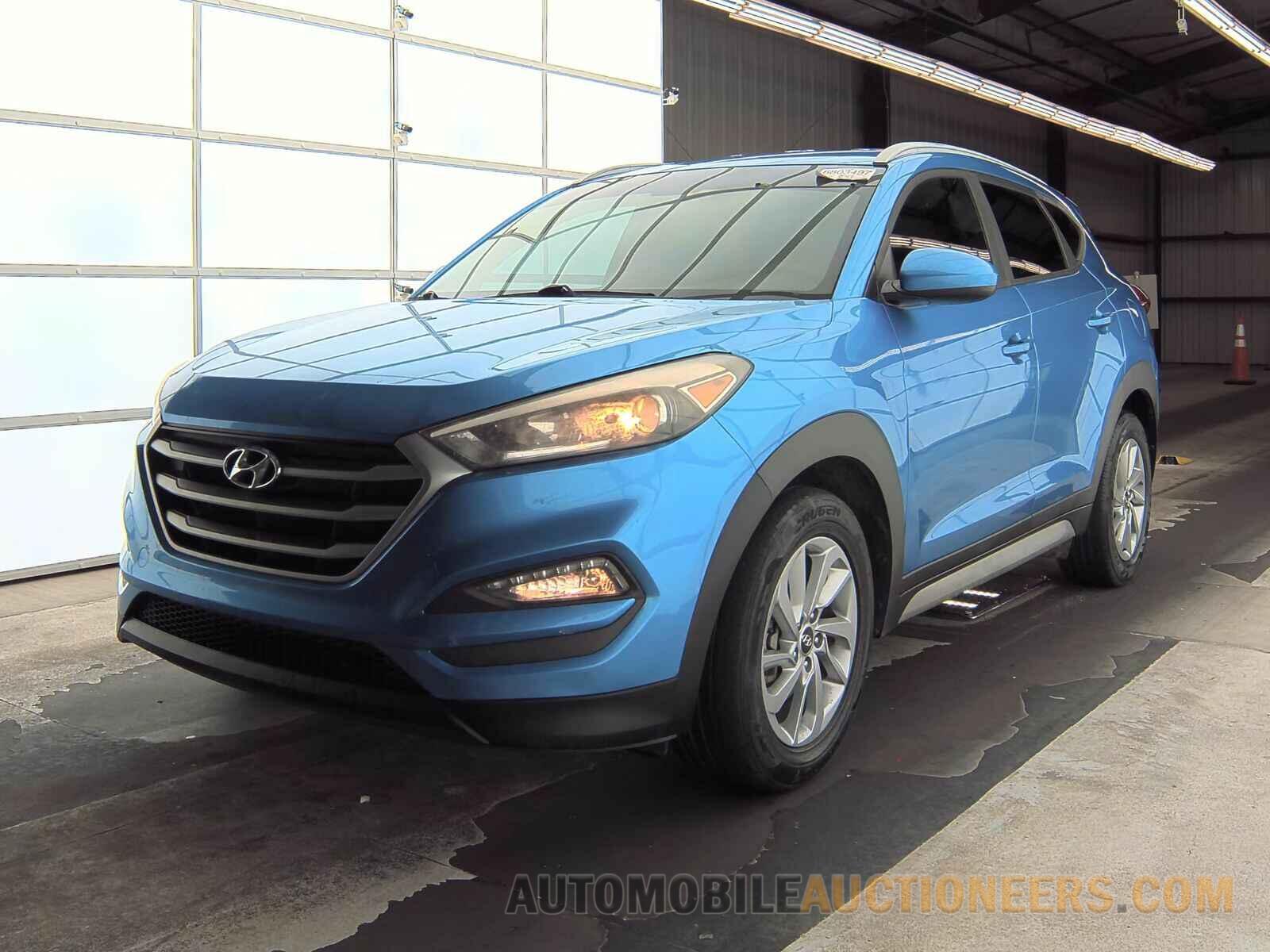 KM8J33A44HU588533 Hyundai Tucson 2017