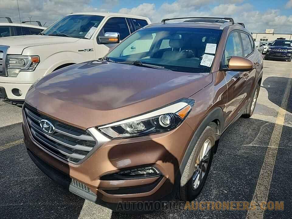 KM8J33A45HU261493 Hyundai Tucson 2017