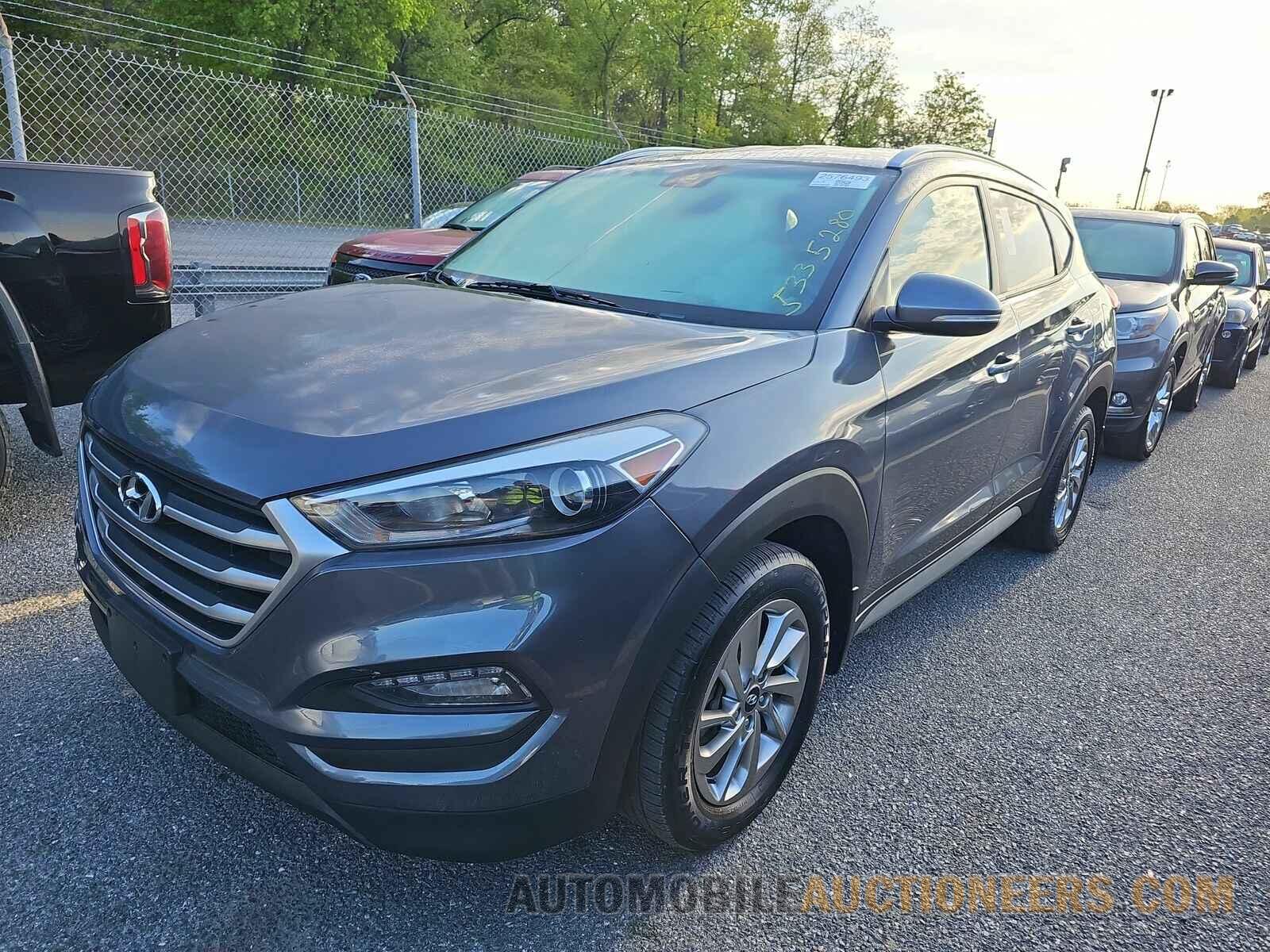 KM8J33A45HU438415 Hyundai Tucson 2017