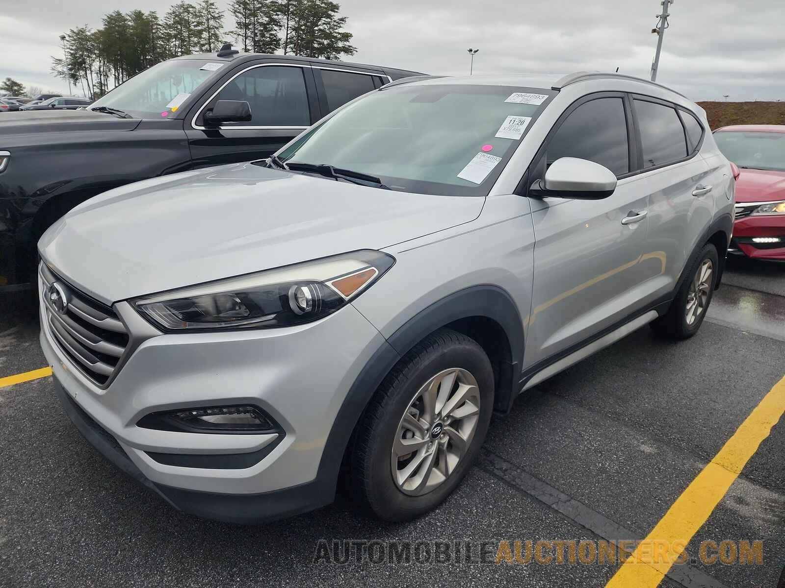 KM8J33A45HU486660 Hyundai Tucson 2017