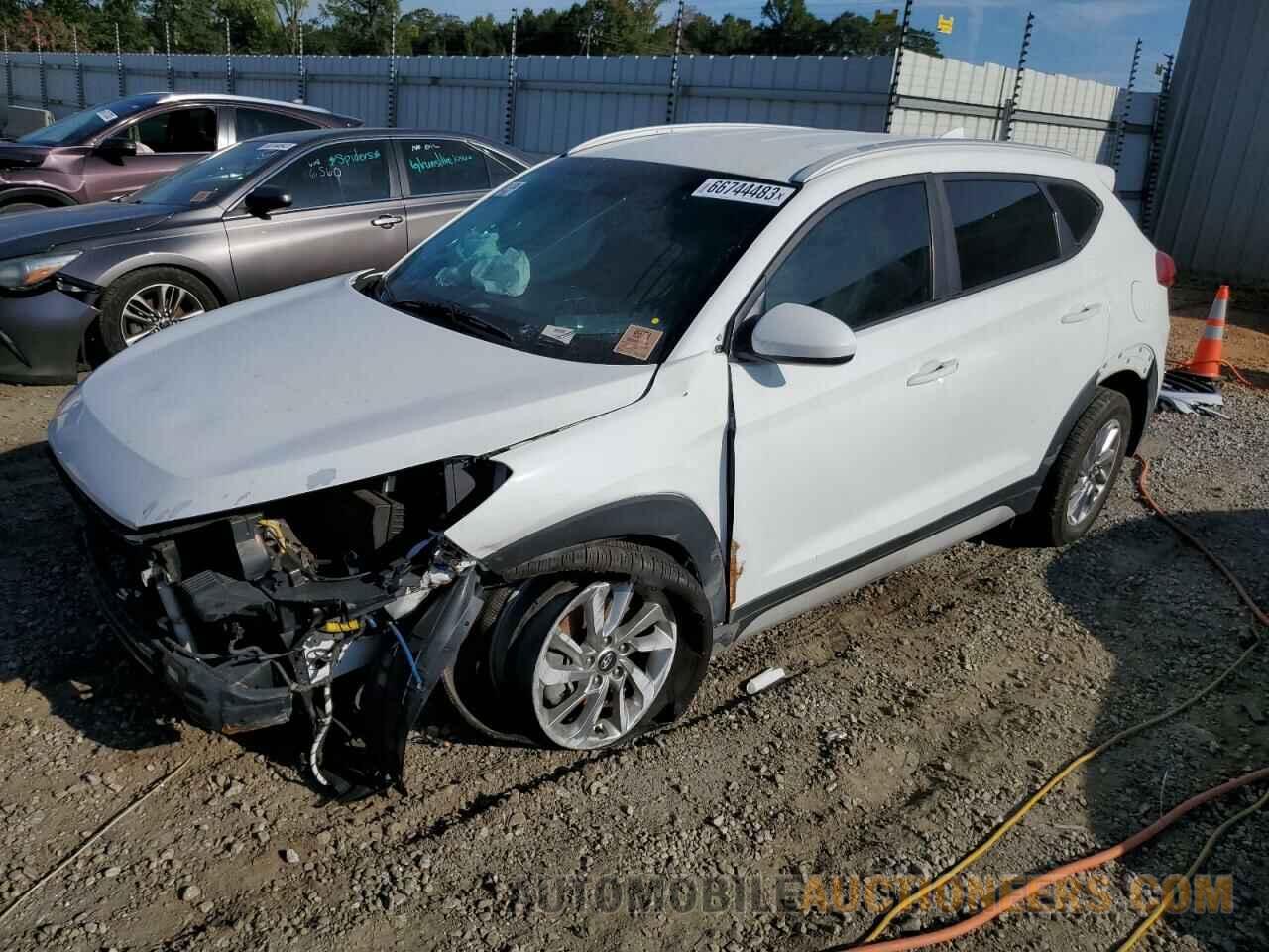 KM8J33A45JU665593 HYUNDAI TUCSON 2018