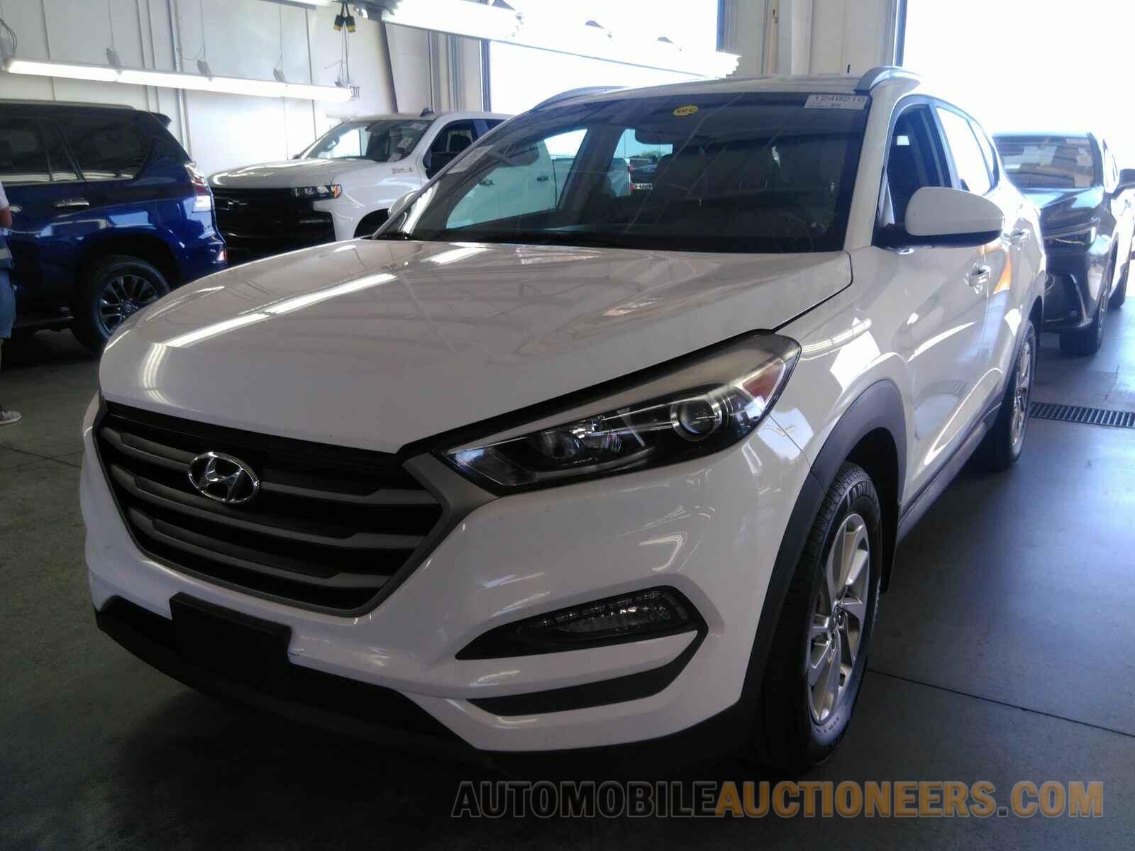 KM8J33A46GU160798 Hyundai Tucson 2016