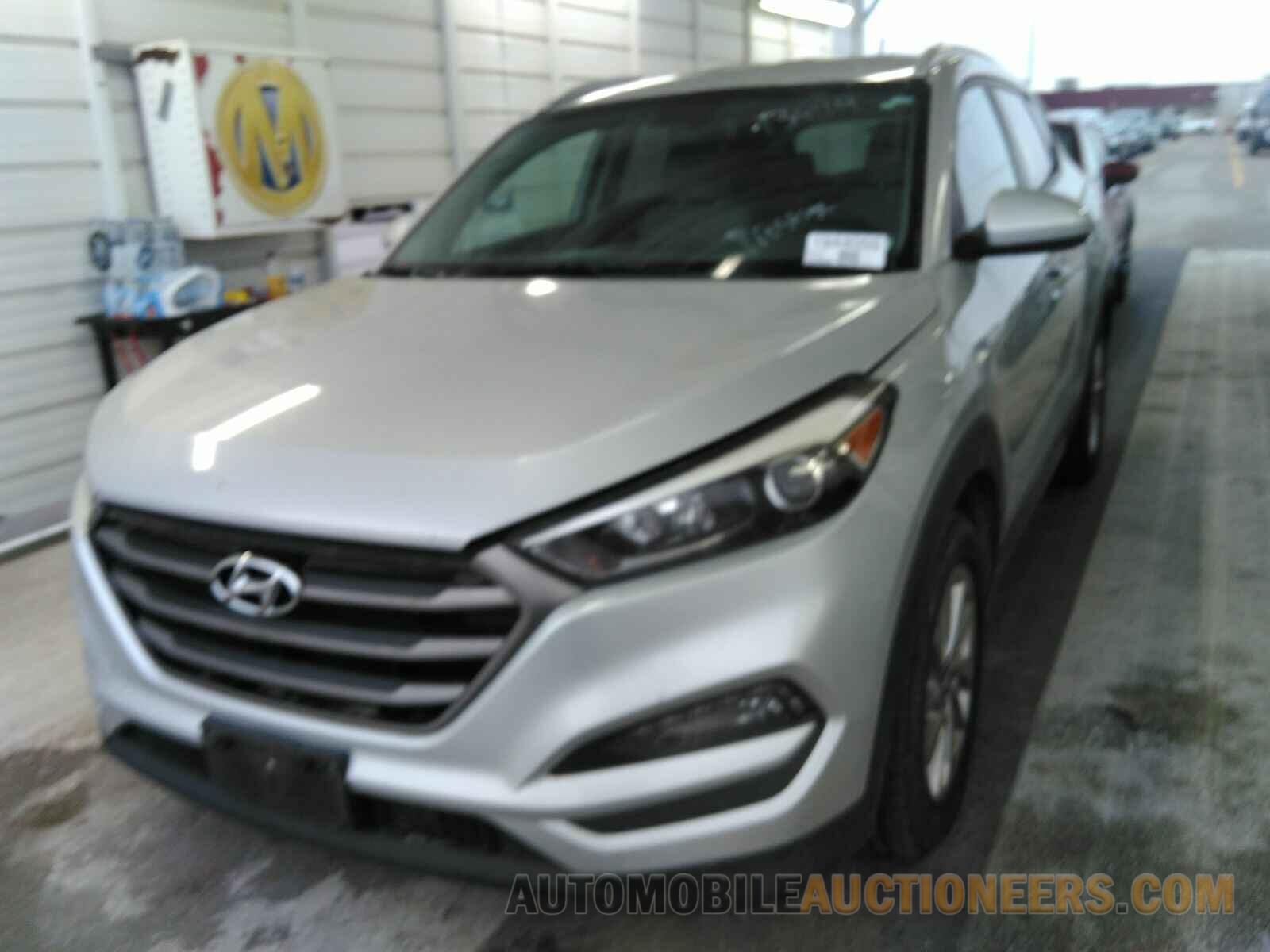 KM8J33A47GU134114 Hyundai Tucson 2016