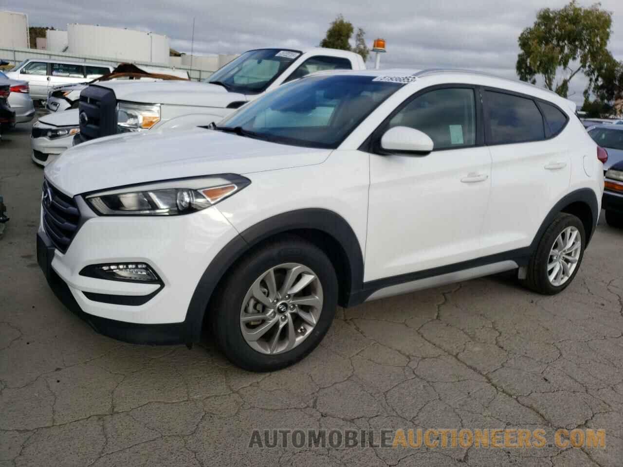 KM8J33A47JU702868 HYUNDAI TUCSON 2018