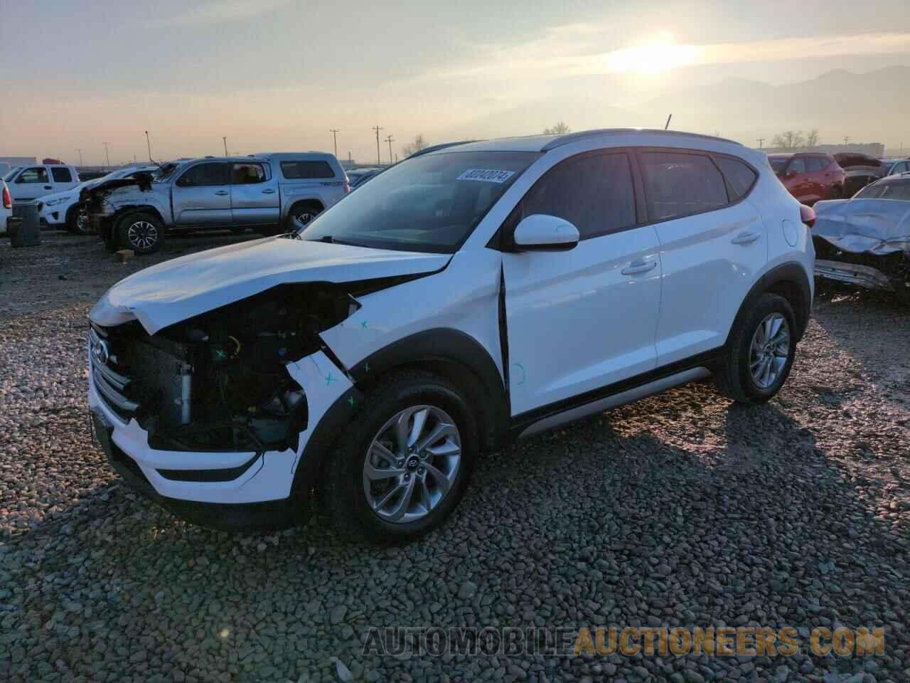 KM8J33A48HU271211 HYUNDAI TUCSON 2017