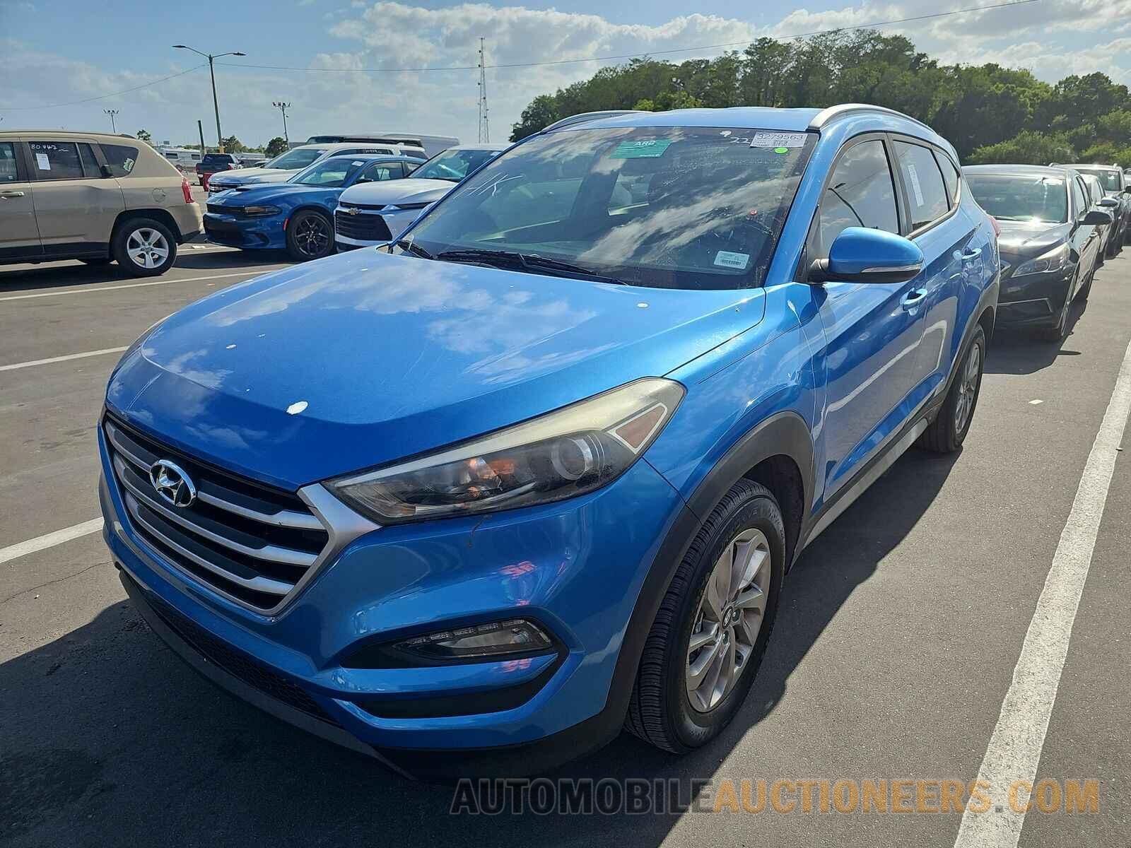 KM8J33A48HU413170 Hyundai Tucson 2017