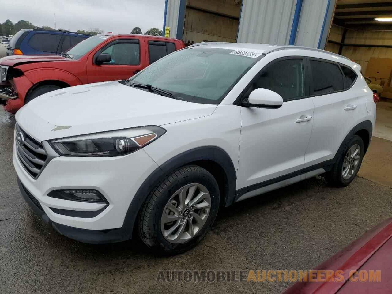 KM8J33A48JU705987 HYUNDAI TUCSON 2018