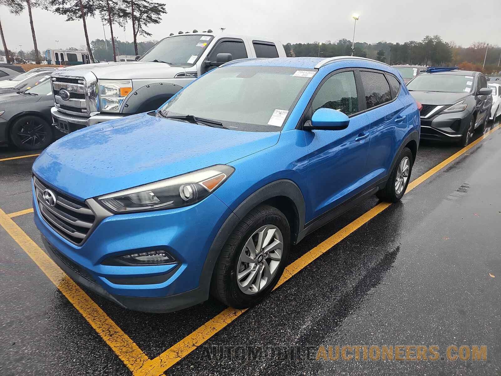 KM8J33A4XGU105447 Hyundai Tucson 2016