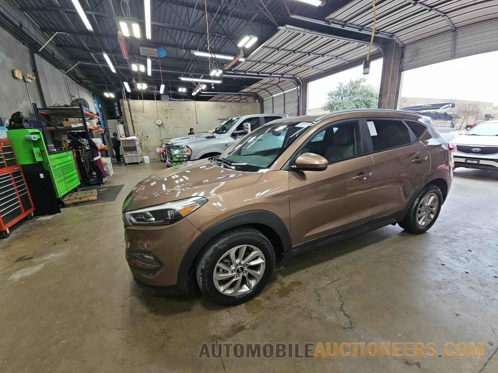 KM8J33A4XGU141378 Hyundai Tucson 2016