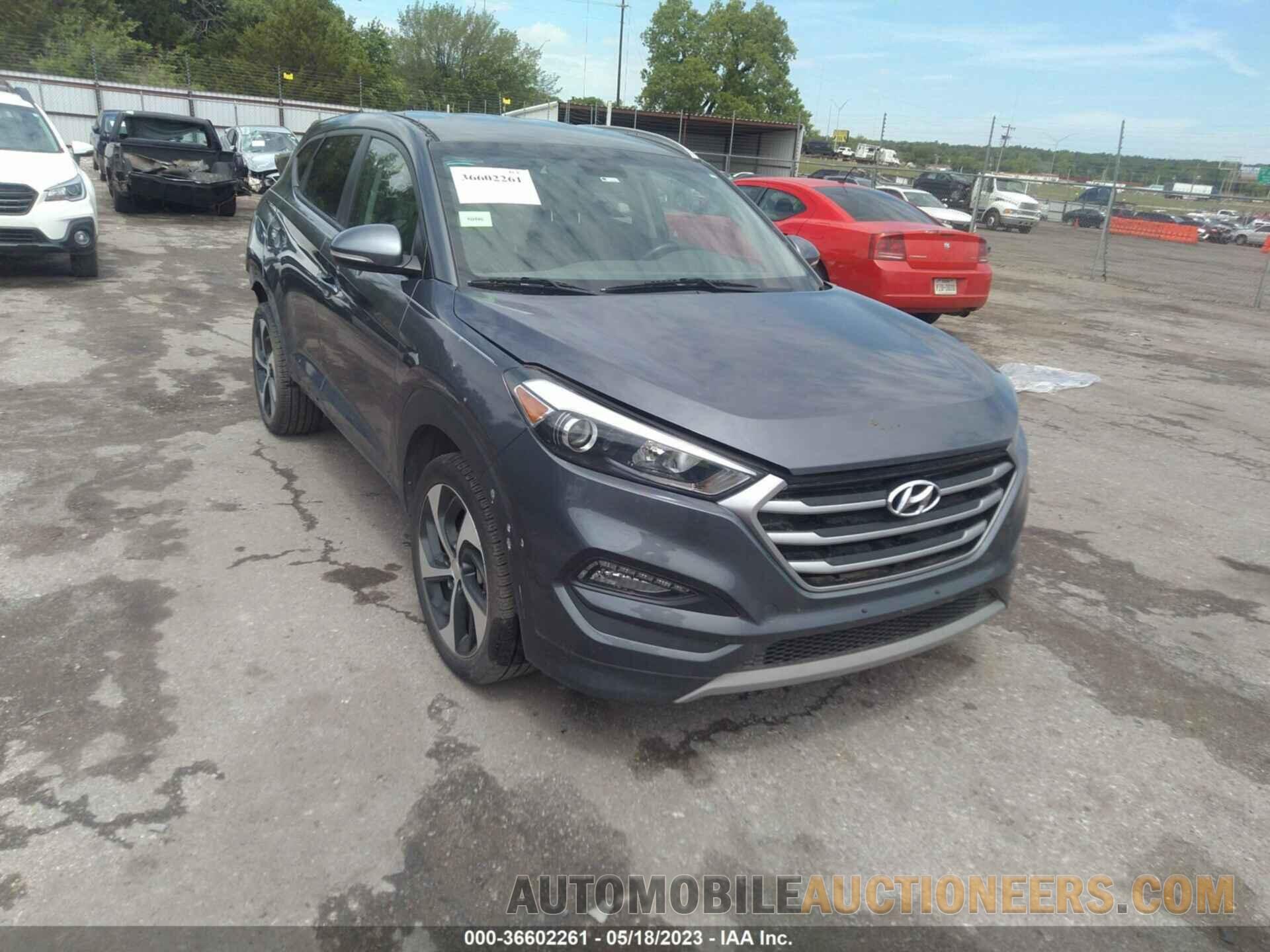 KM8J33AL2JU806983 HYUNDAI TUCSON 2018