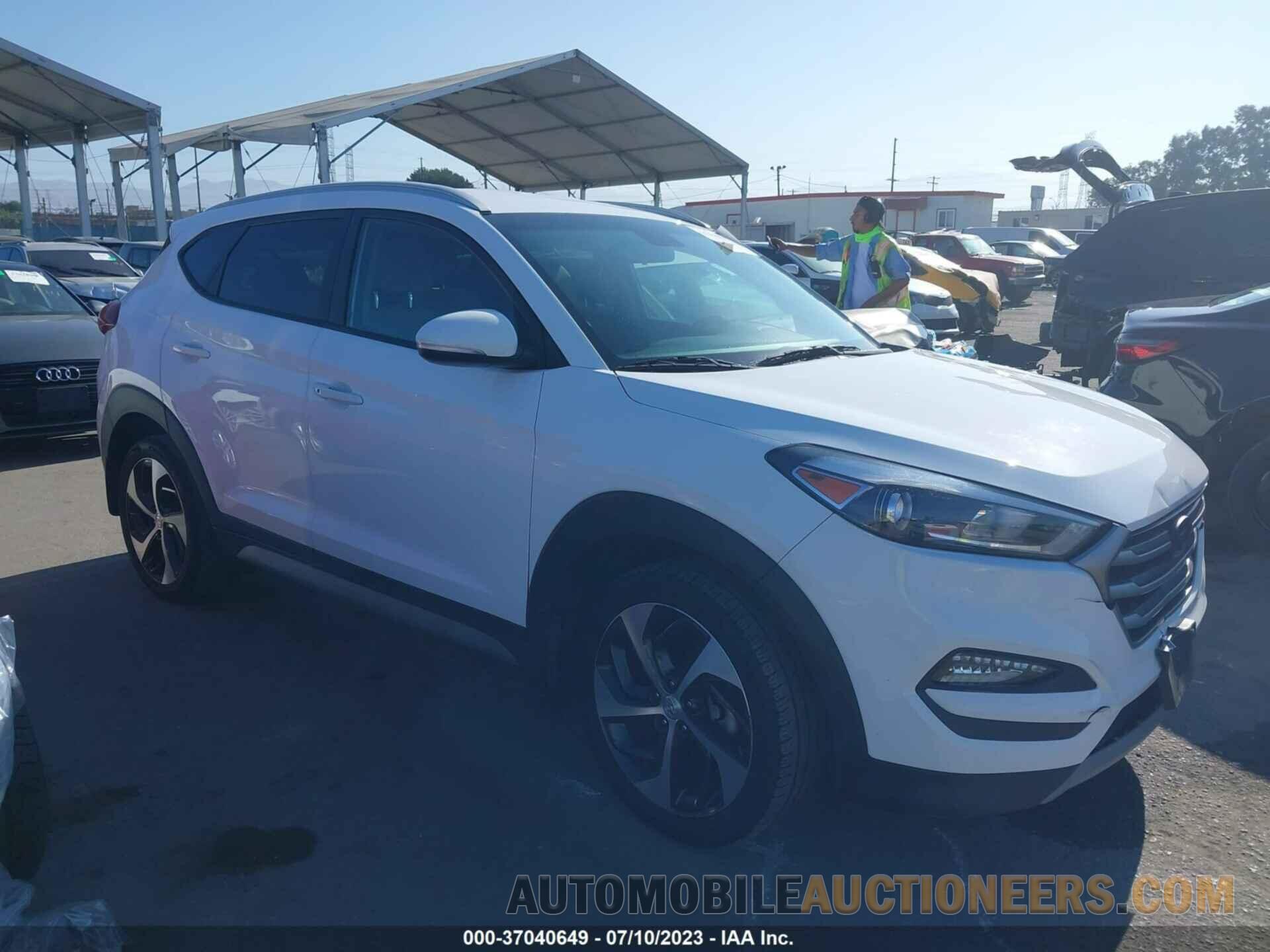 KM8J33AL3JU753727 HYUNDAI TUCSON 2018