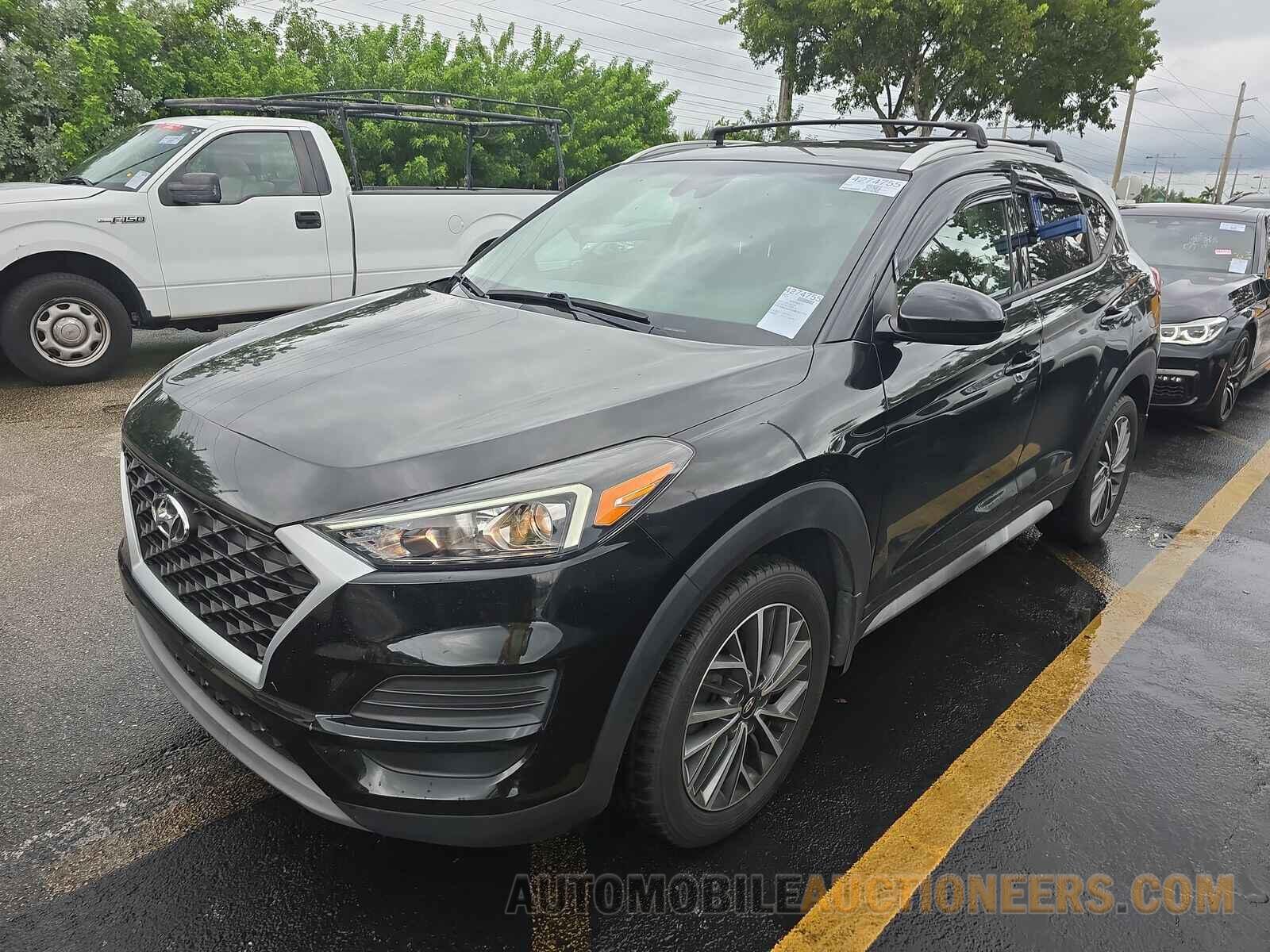 KM8J33AL8MU321753 Hyundai Tucson 2021