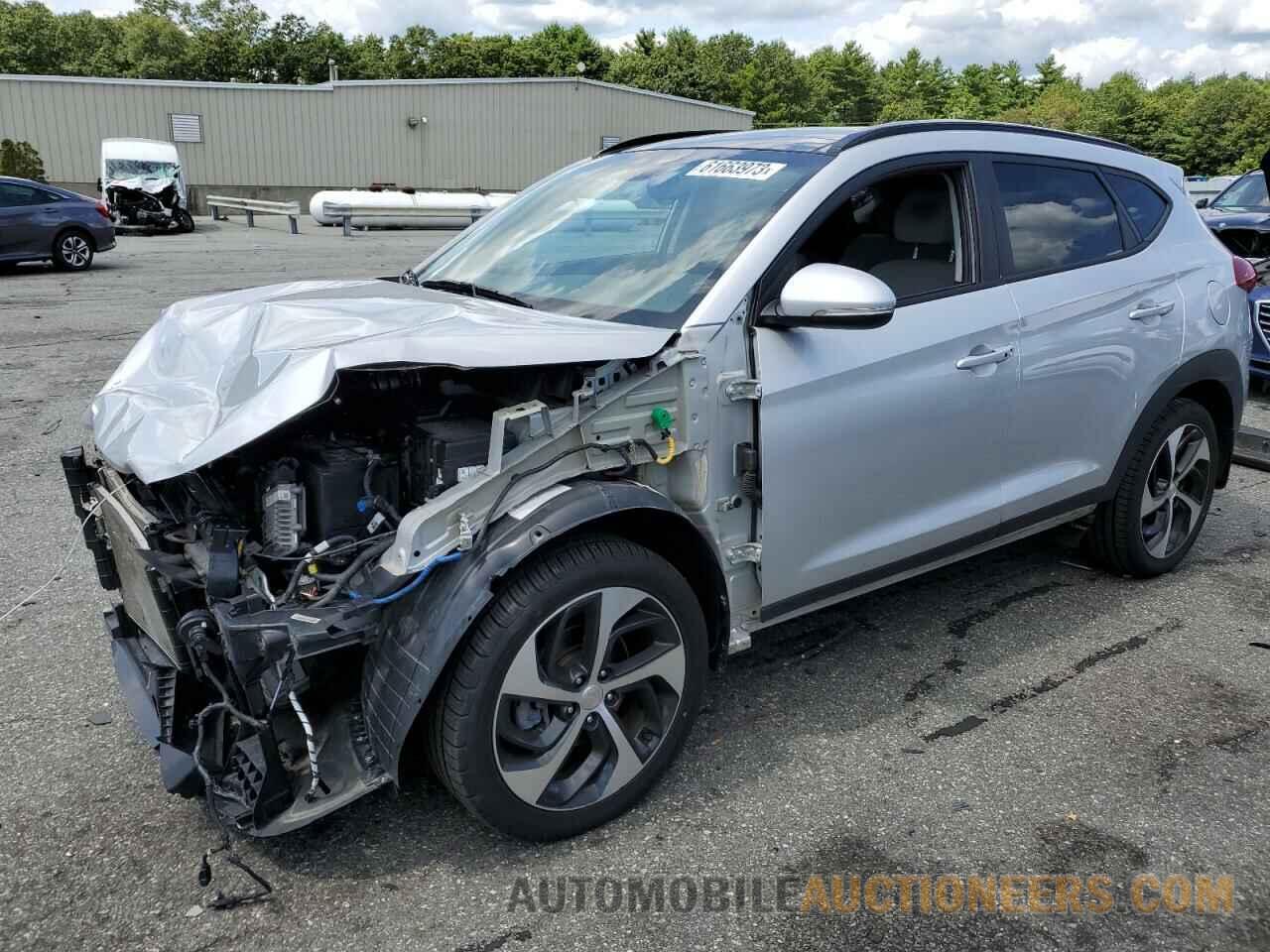 KM8J3CA20JU796574 HYUNDAI TUCSON 2018