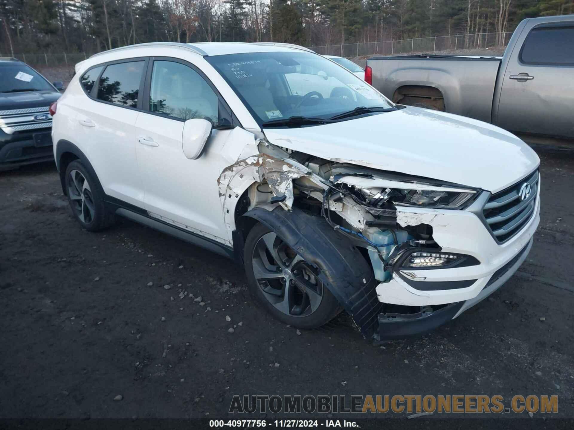 KM8J3CA24HU306003 HYUNDAI TUCSON 2017