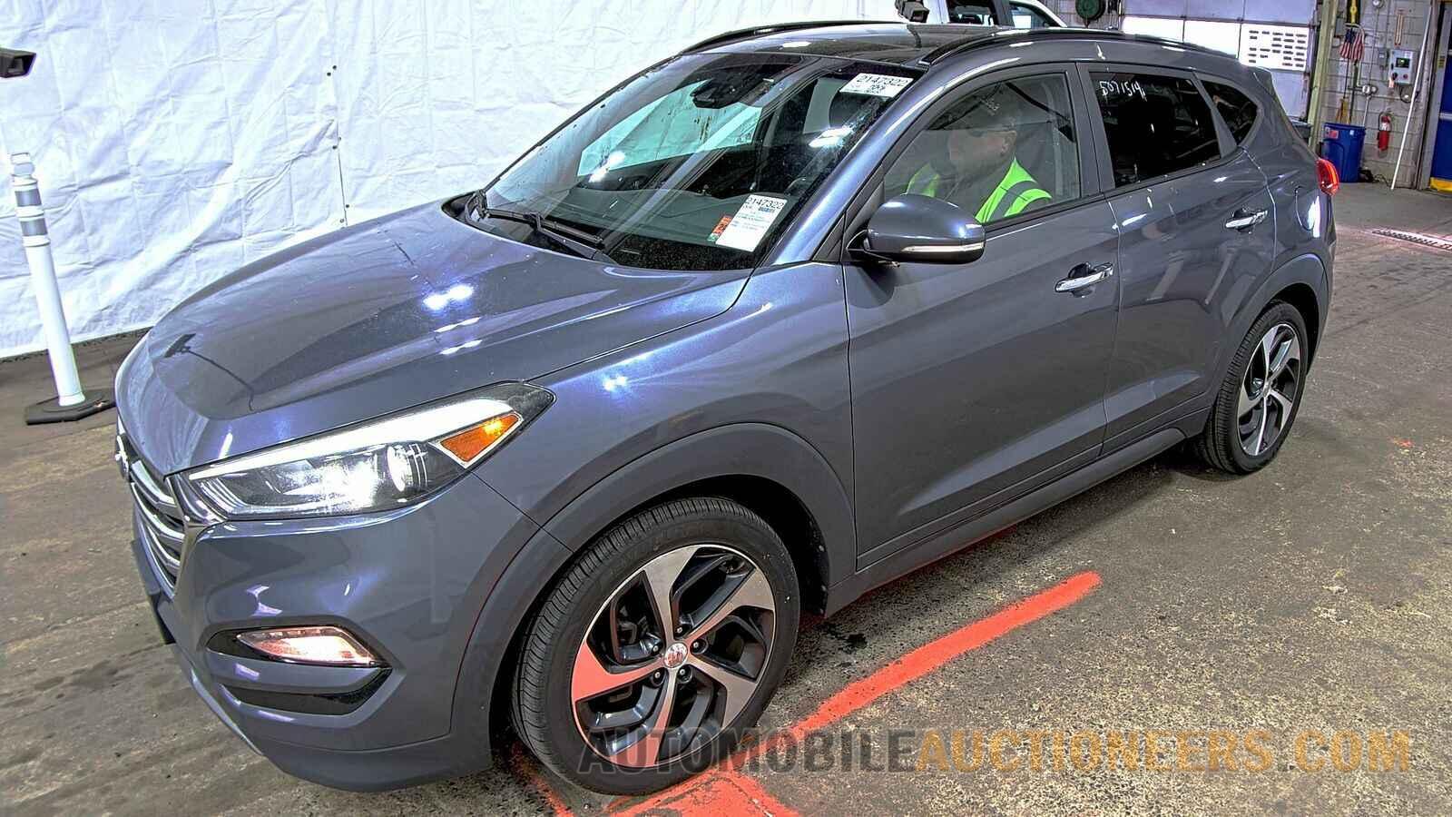 KM8J3CA25GU070119 Hyundai Tucson 2016