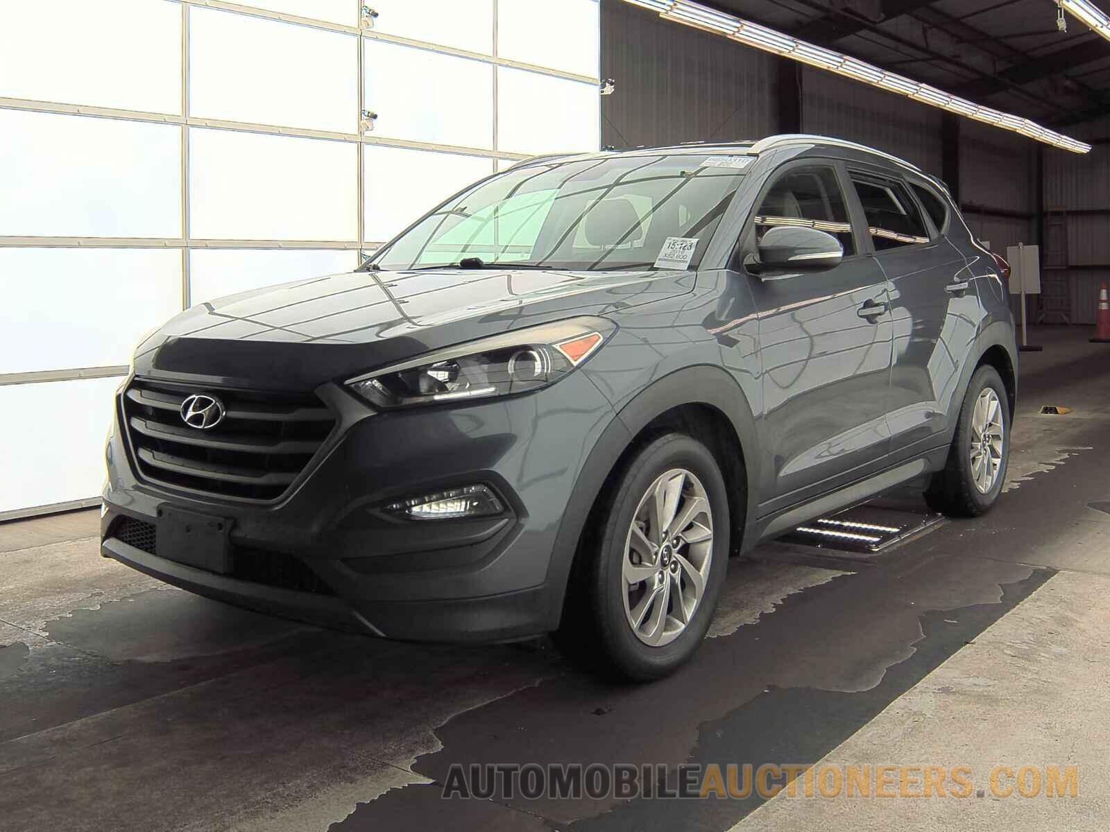 KM8J3CA26GU050963 Hyundai Tucson 2016