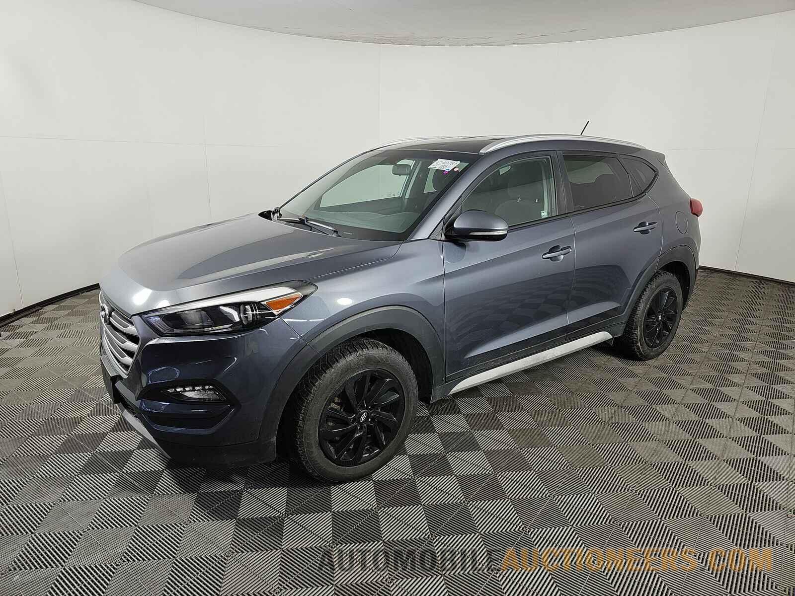 KM8J3CA26HU420777 Hyundai Tucson 2017