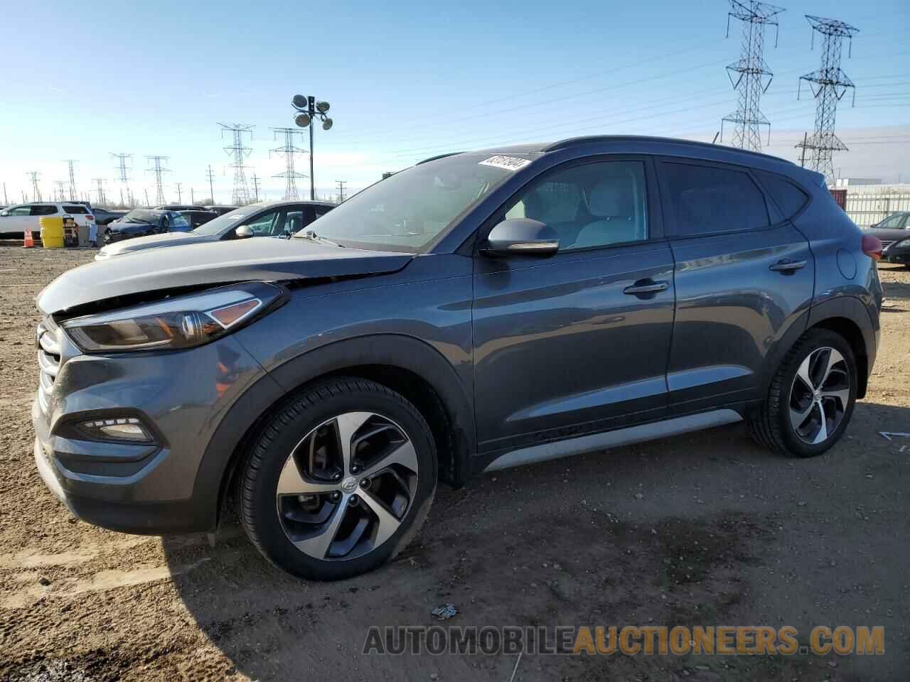 KM8J3CA27HU548767 HYUNDAI TUCSON 2017