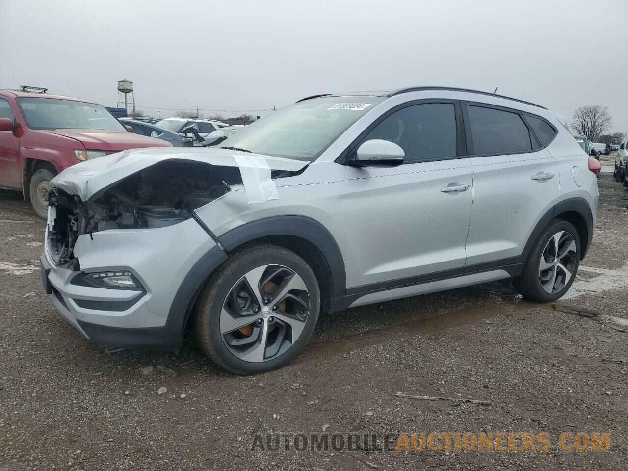 KM8J3CA28HU574908 HYUNDAI TUCSON 2017