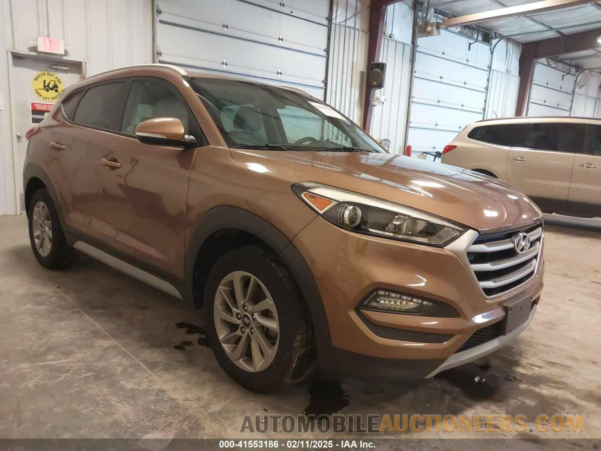 KM8J3CA29HU469276 HYUNDAI TUCSON 2017