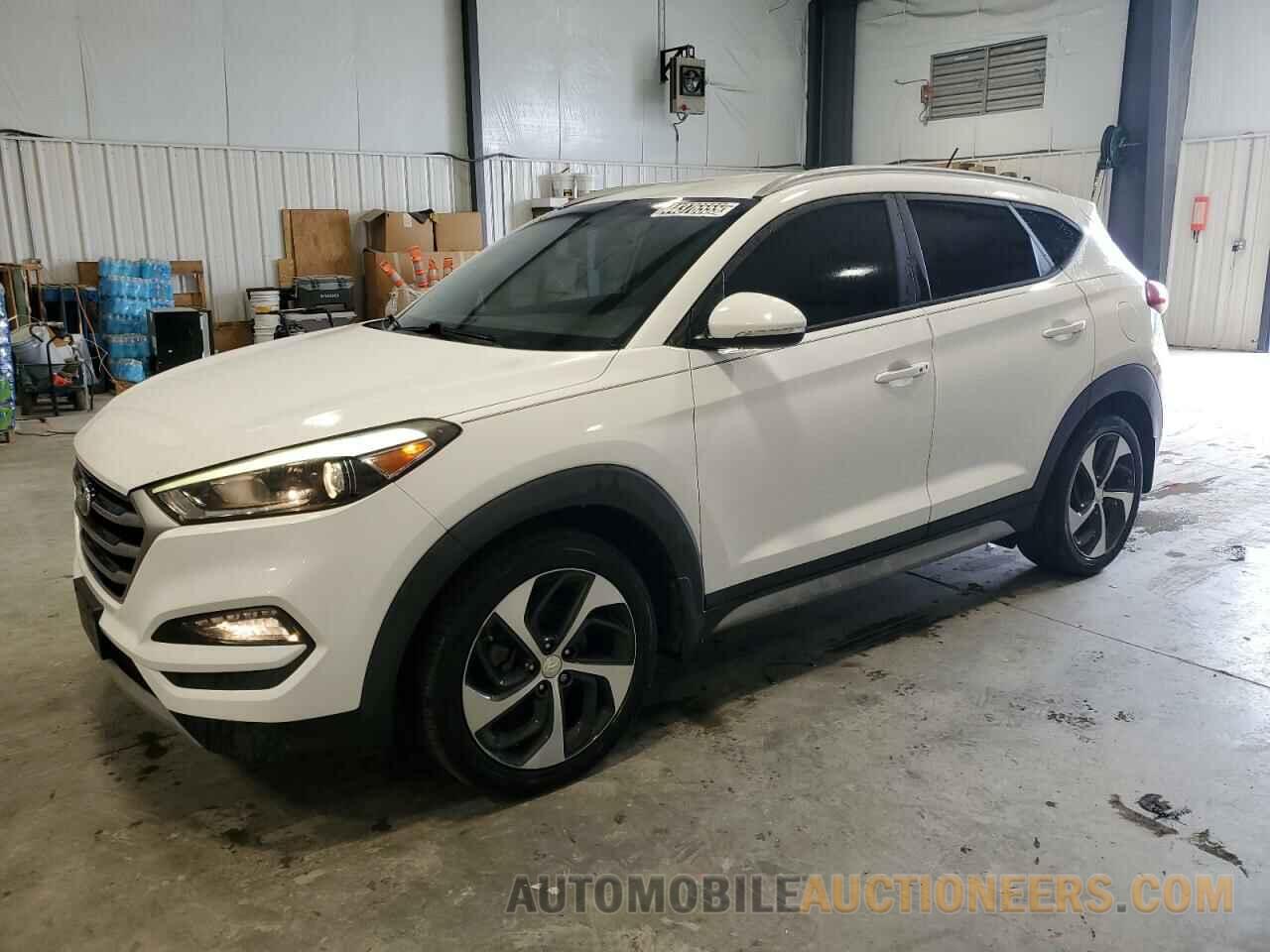 KM8J3CA2XHU391638 HYUNDAI TUCSON 2017