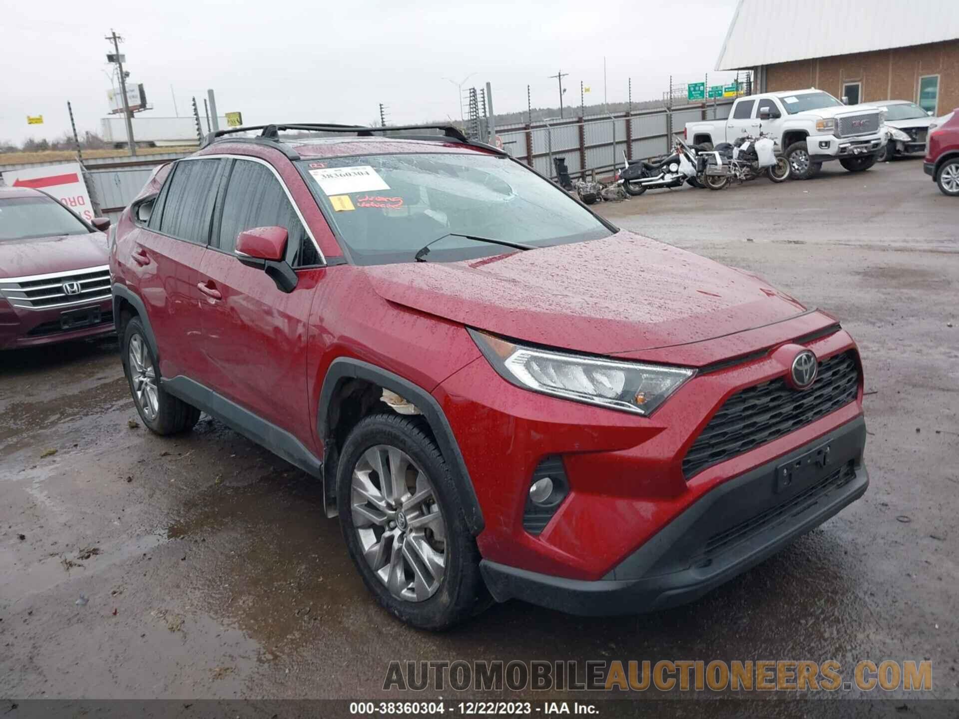 KM8J3CA40GU139641 TOYOTA RAV4 XLE AWD 2020