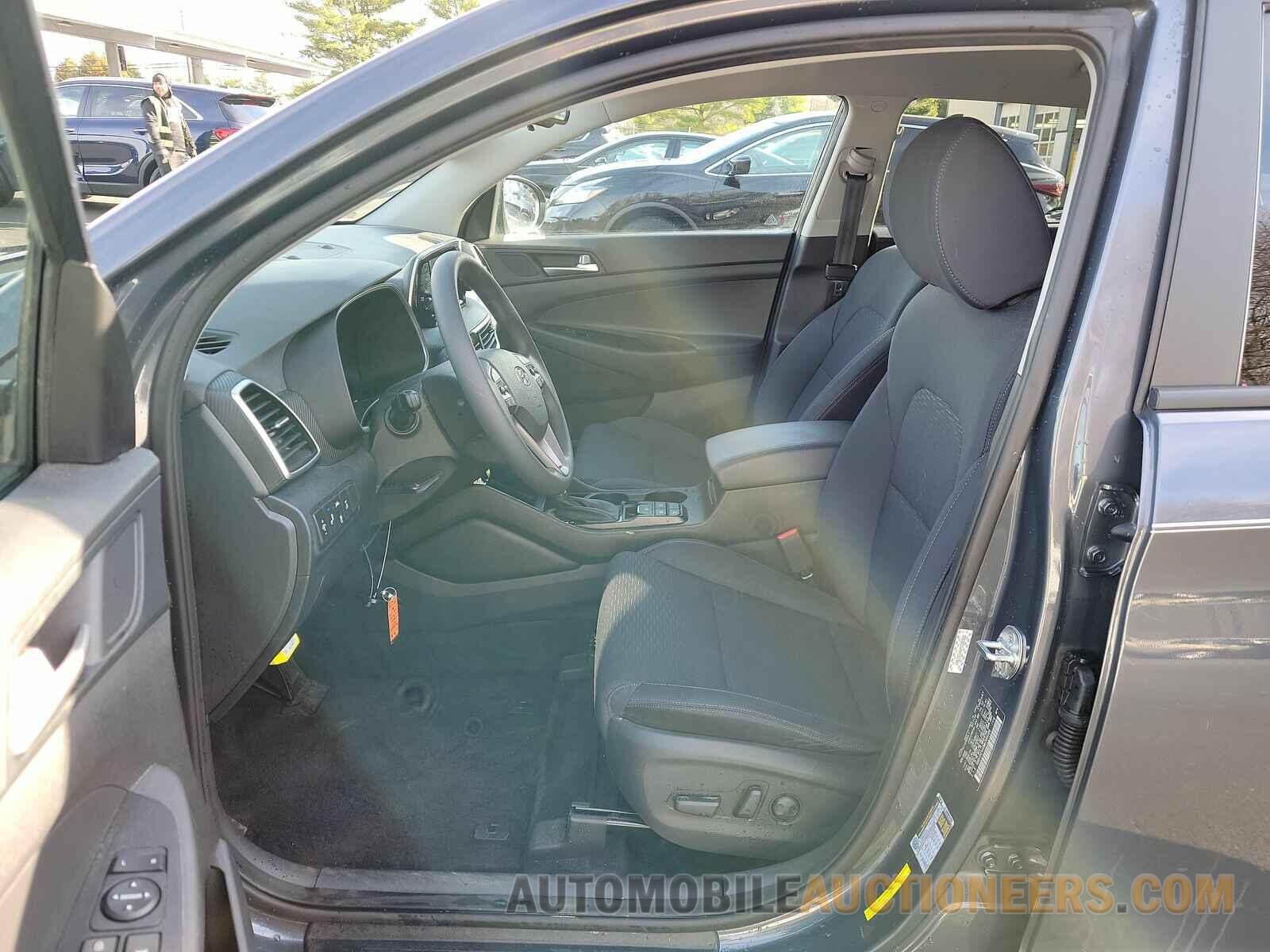 KM8J3CA40MU388856 Hyundai Tucson 2021