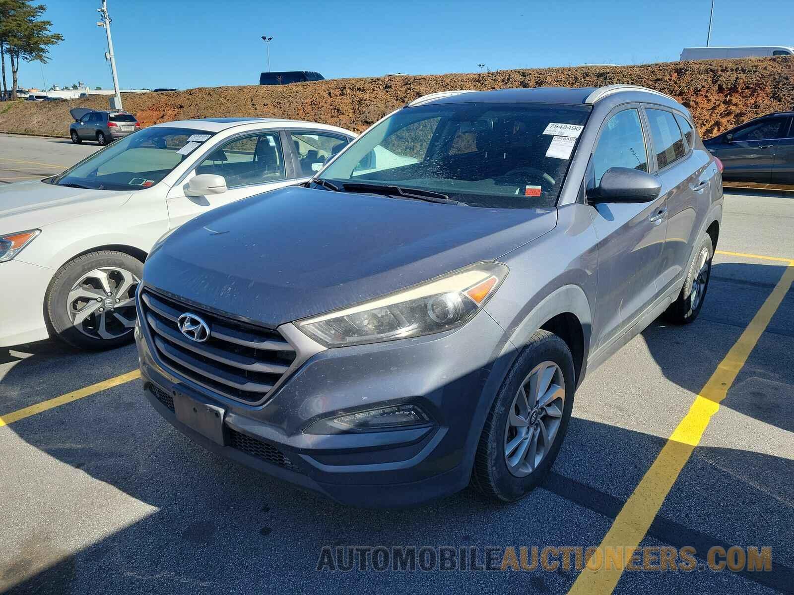 KM8J3CA42GU228966 Hyundai Tucson 2016