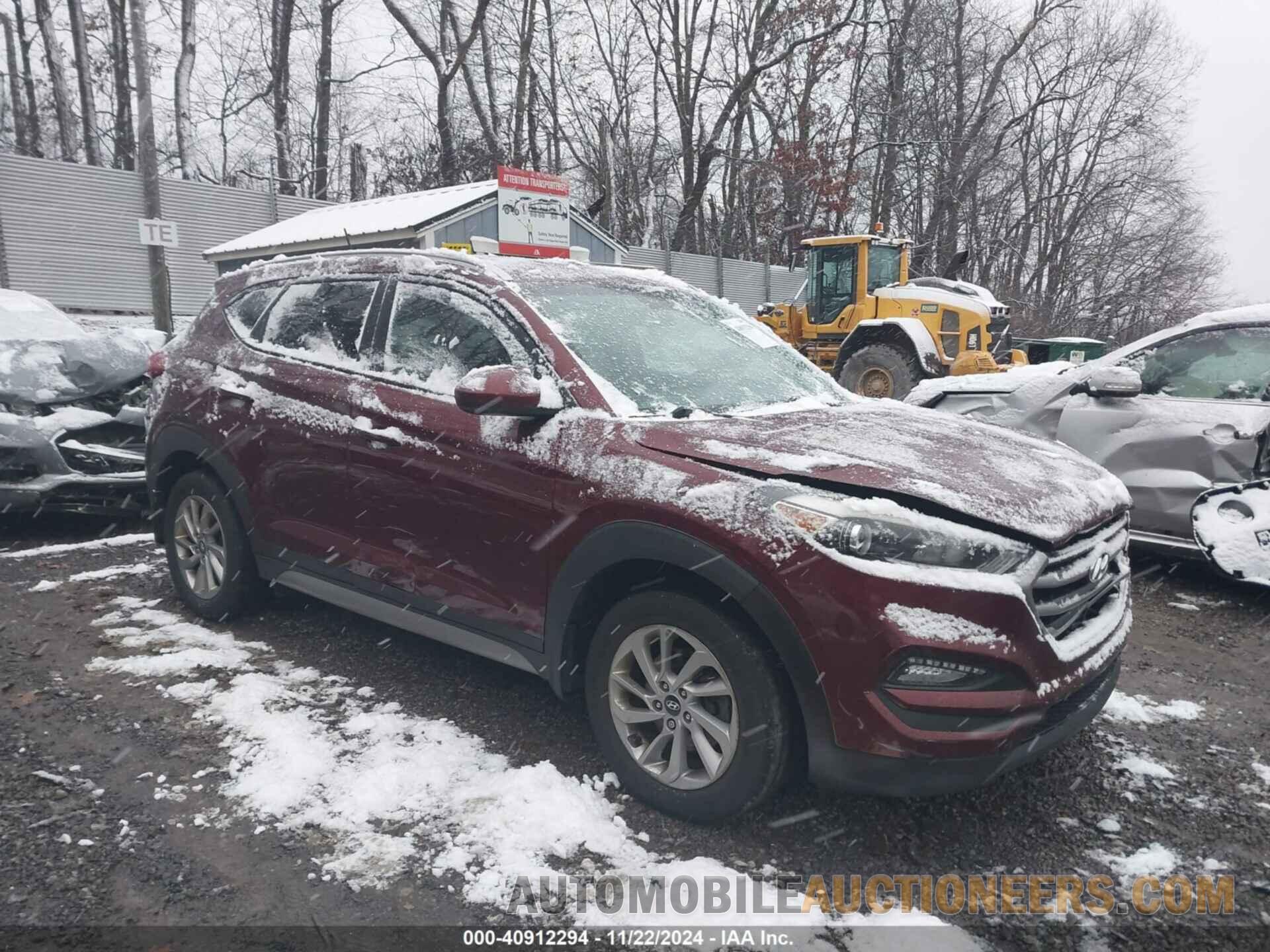 KM8J3CA45HU256892 HYUNDAI TUCSON 2017