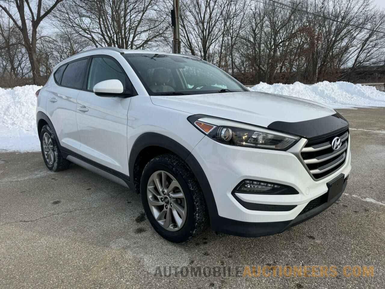 KM8J3CA45JU712475 HYUNDAI TUCSON 2018