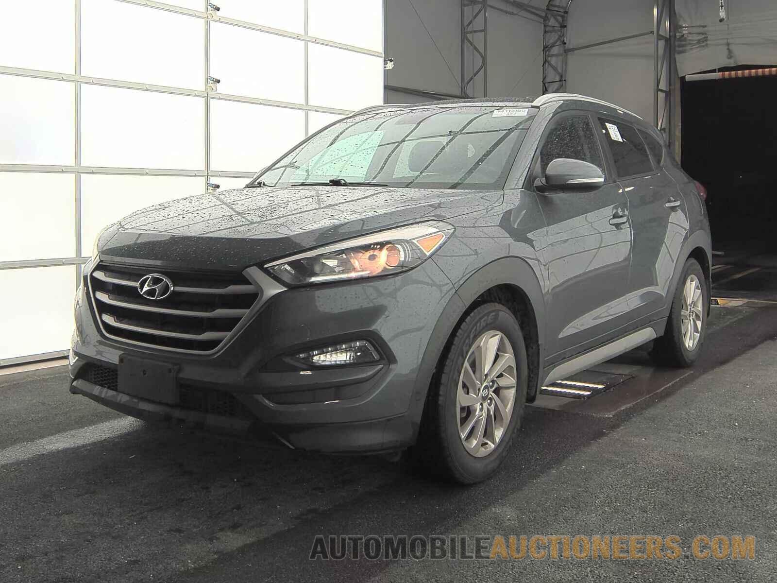 KM8J3CA46HU405519 Hyundai Tucson 2017