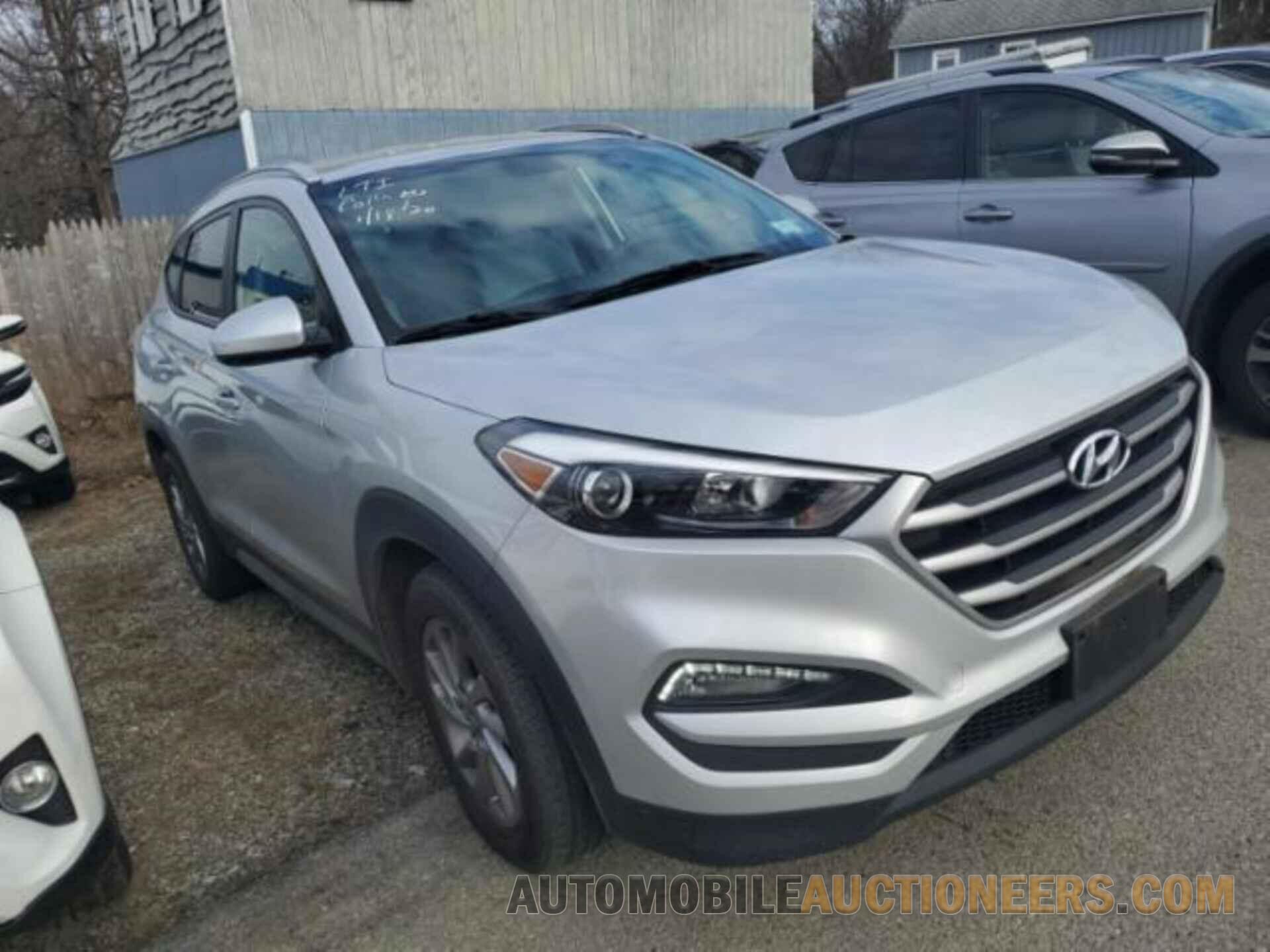 KM8J3CA49JU671851 HYUNDAI TUCSON 2018