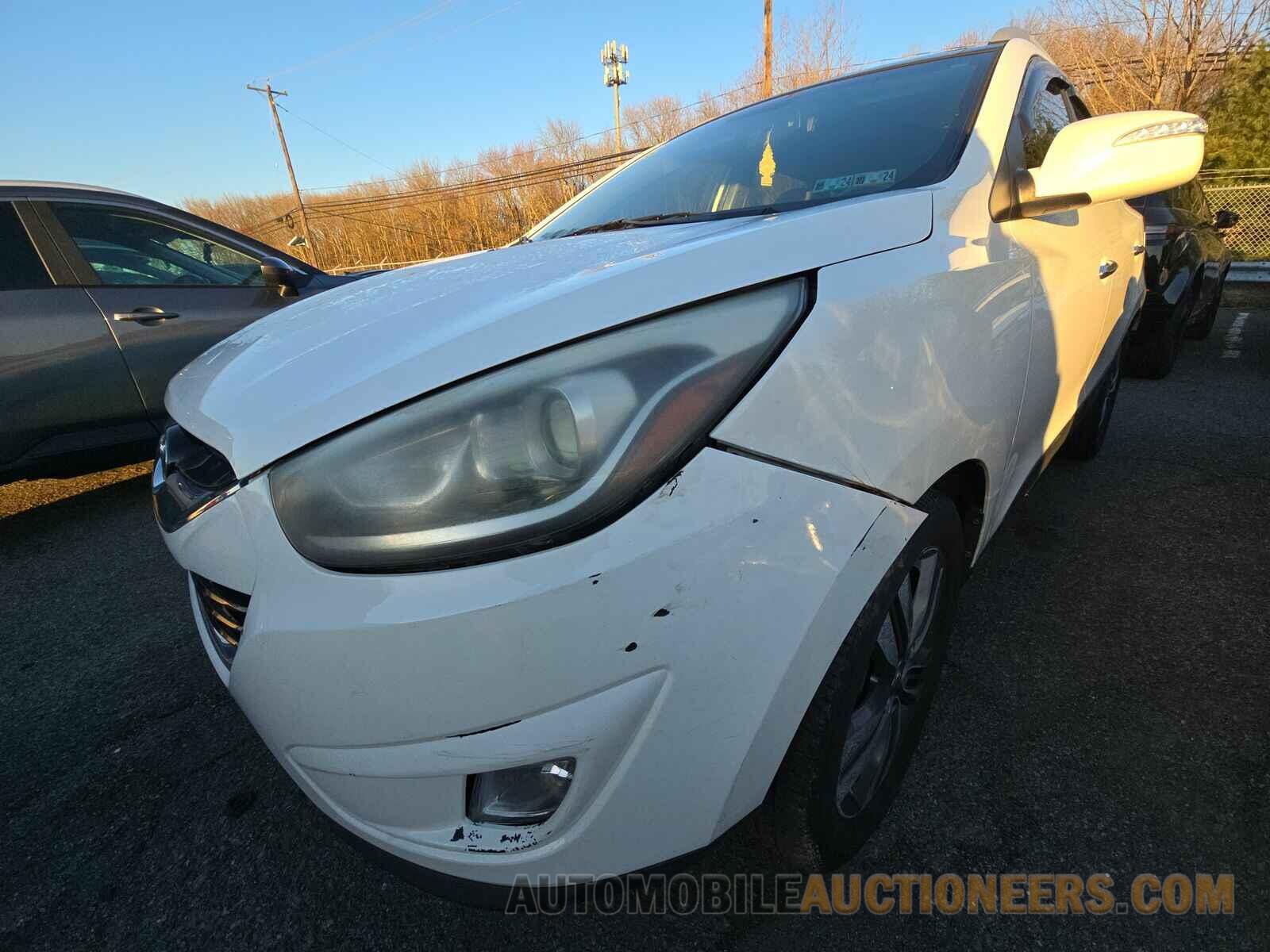 KM8JUCAG3FU984764 Hyundai Tucson 2015