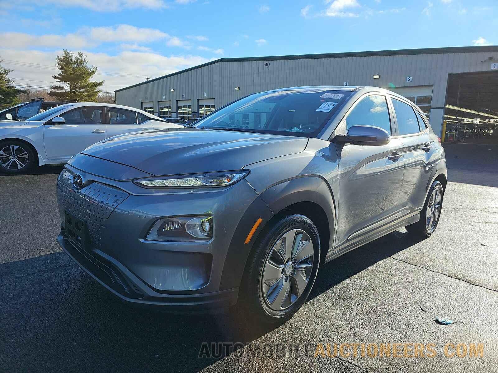 KM8K33AGXMU098994 Hyundai Kona 2021