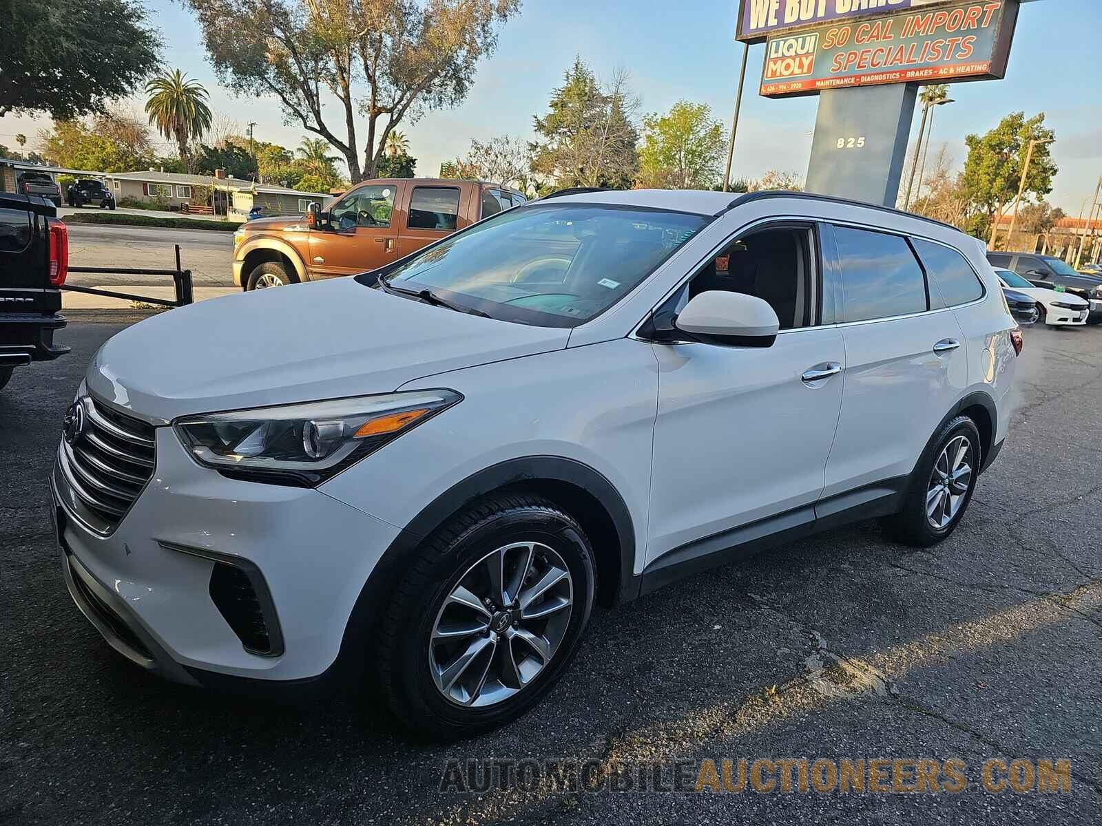 KM8SM4HF0HU192260 Hyundai Santa Fe 2017