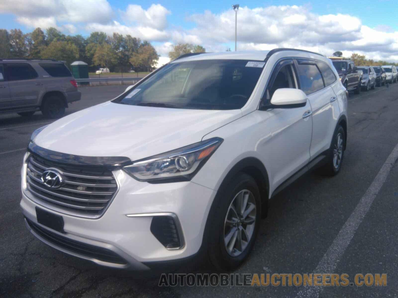 KM8SMDHF0HU209963 Hyundai Santa Fe 2017